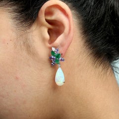 Orecchini multi gemma in opale con diamanti in oro bianco 14k