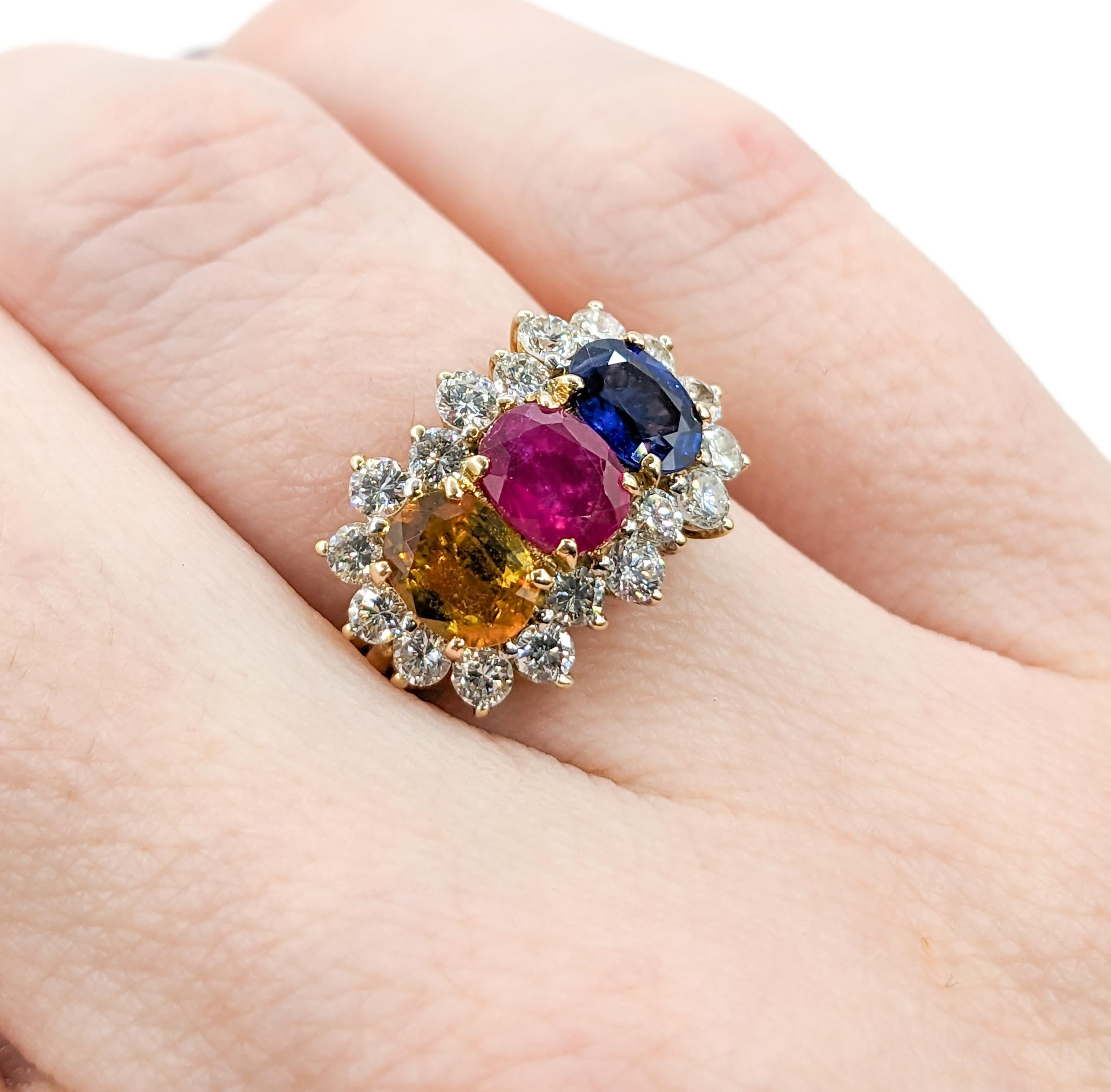 Bague multi-gemmes rubis, saphir bleu et saphir jaune avec diamant 18 carats en vente 1