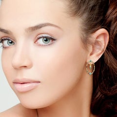 Ohrringe mit mehreren Edelsteinen und Saphiren aus 18 Karat Gold