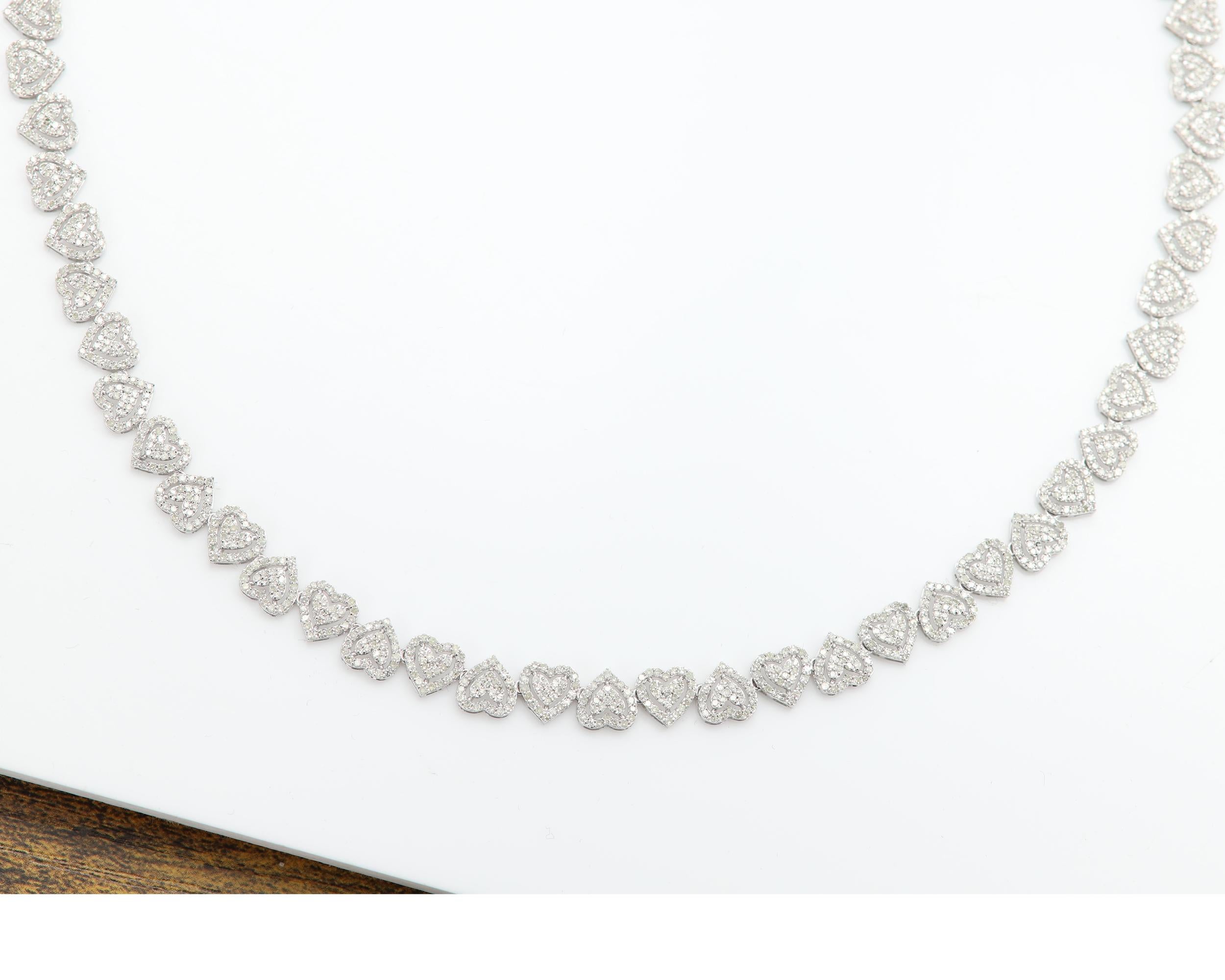 Collar Multi Corazón Oro Blanco 14k y Diamantes naturales en venta 1