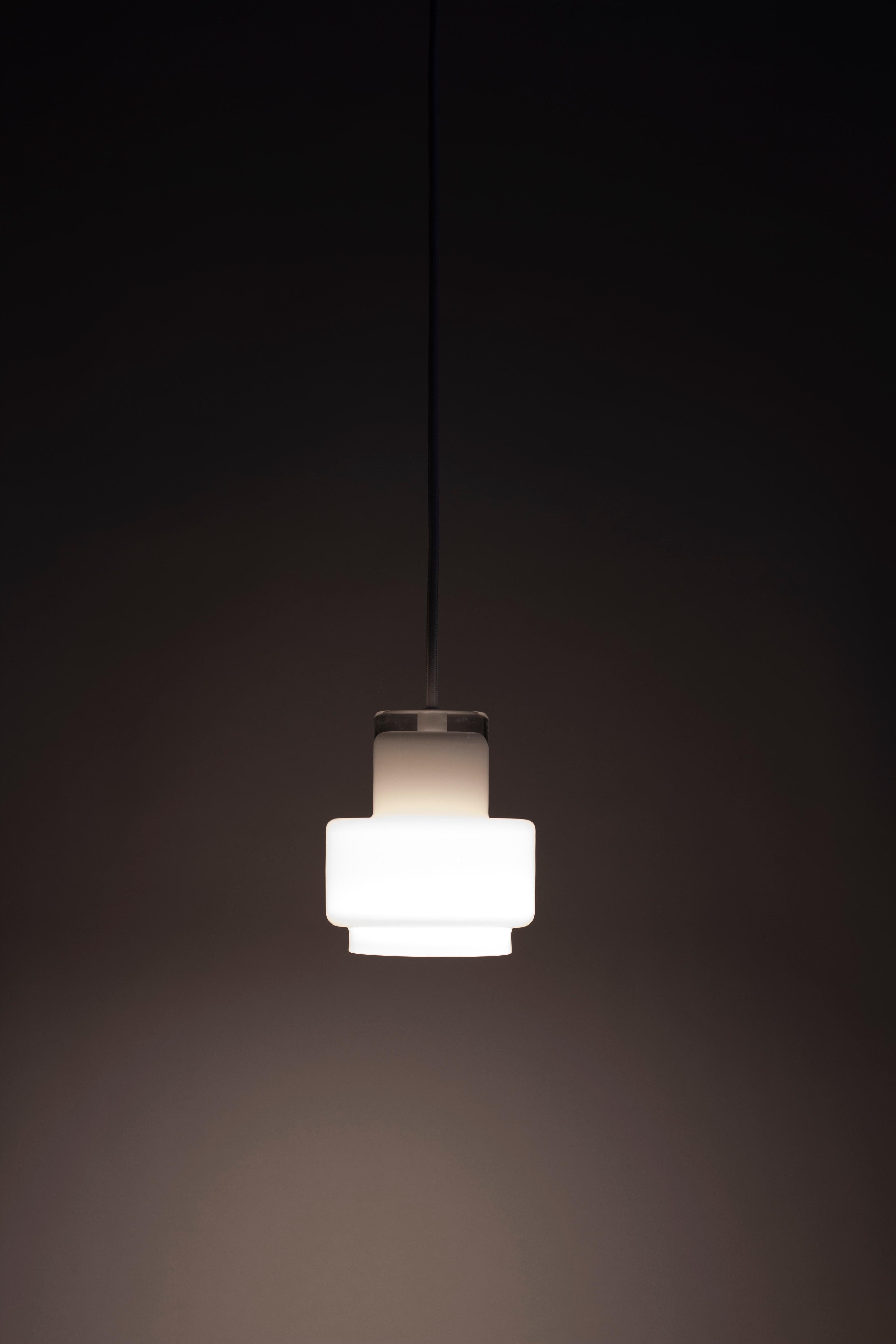 'Multi L' Glass Pendant in White by Jokinen and Konu for Innolux For Sale 9