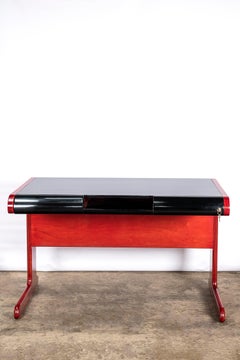 Multi Laminated and Lacquered Wood Bureau, Argentina, circa 1970