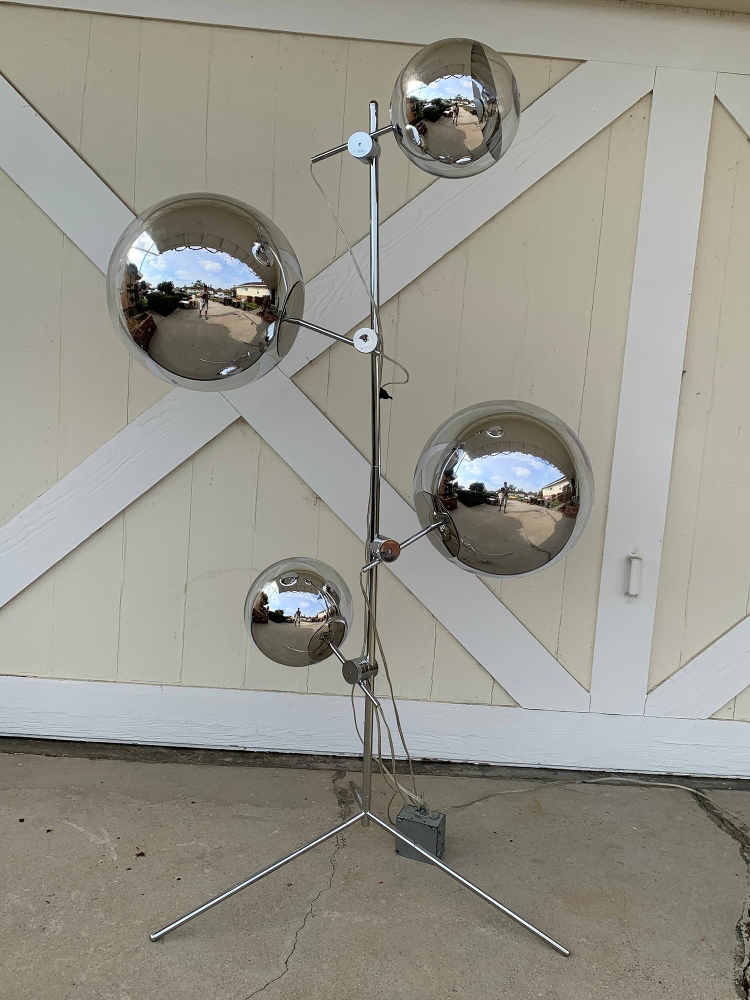 Manufactured and designed by Tom Dixon

As iconic as the space helmet, the highly reflective mirror ball floor lamps are created by exploding a thin layer of pure metal onto the internal surface of a polycarbonate globe. It can be used solo or in