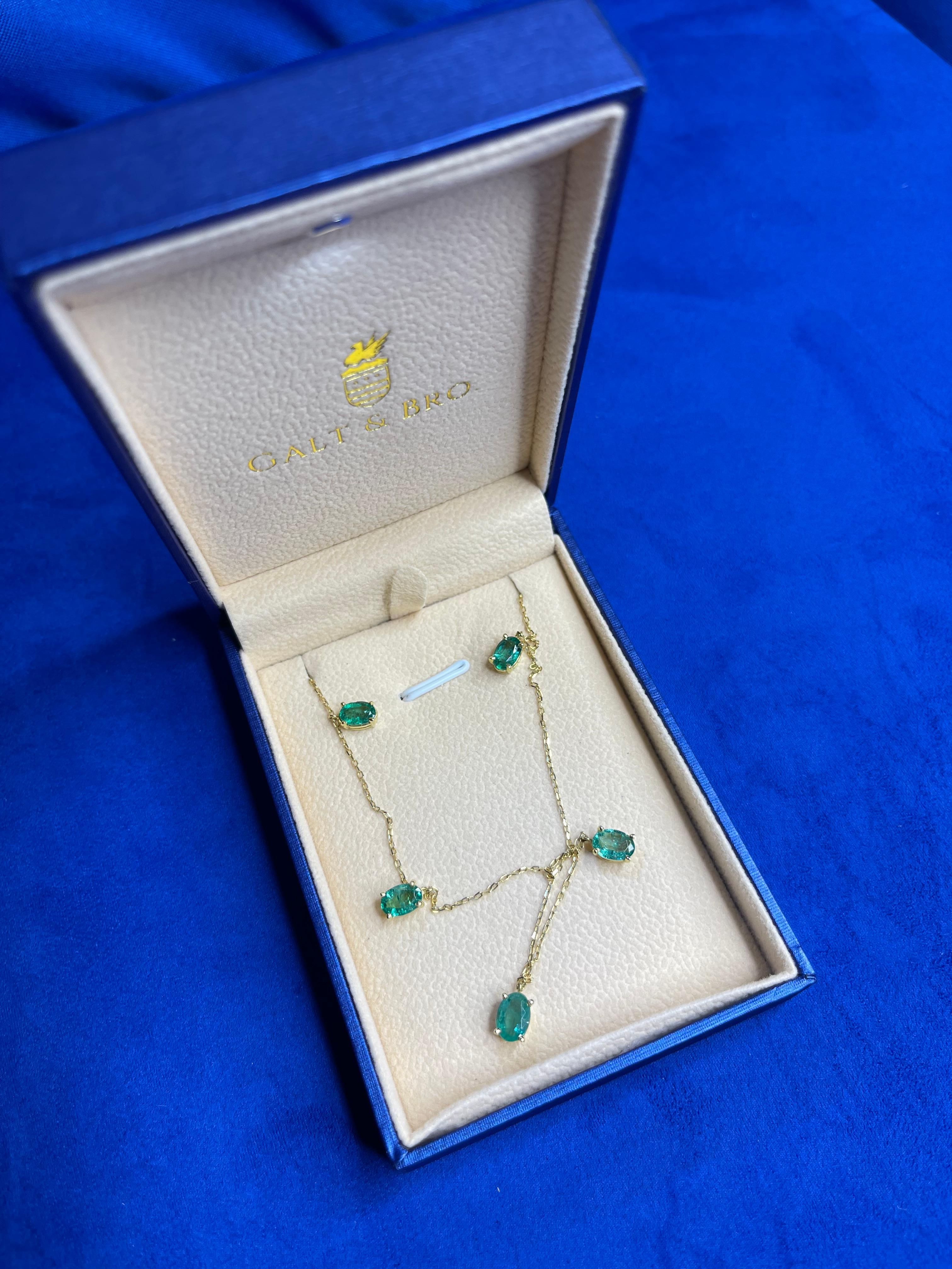 Multi Oval Shape Drop Shape Emerald 14 Karat Yellow Gold Chain Layer Necklace In New Condition For Sale In Oakton, VA