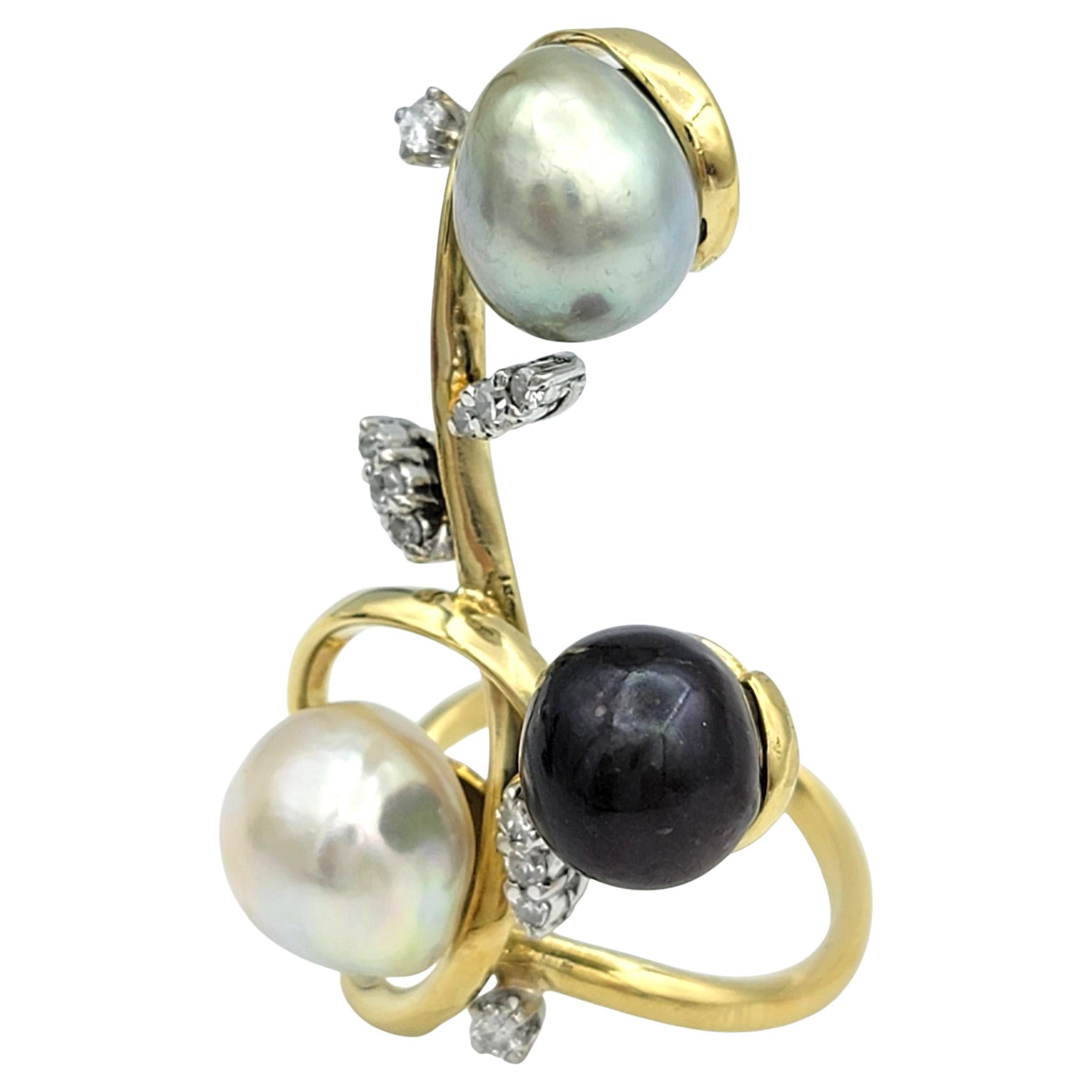 Contemporain Bague à motif Branch en or jaune 18 carats, perles multiples et diamants en vente