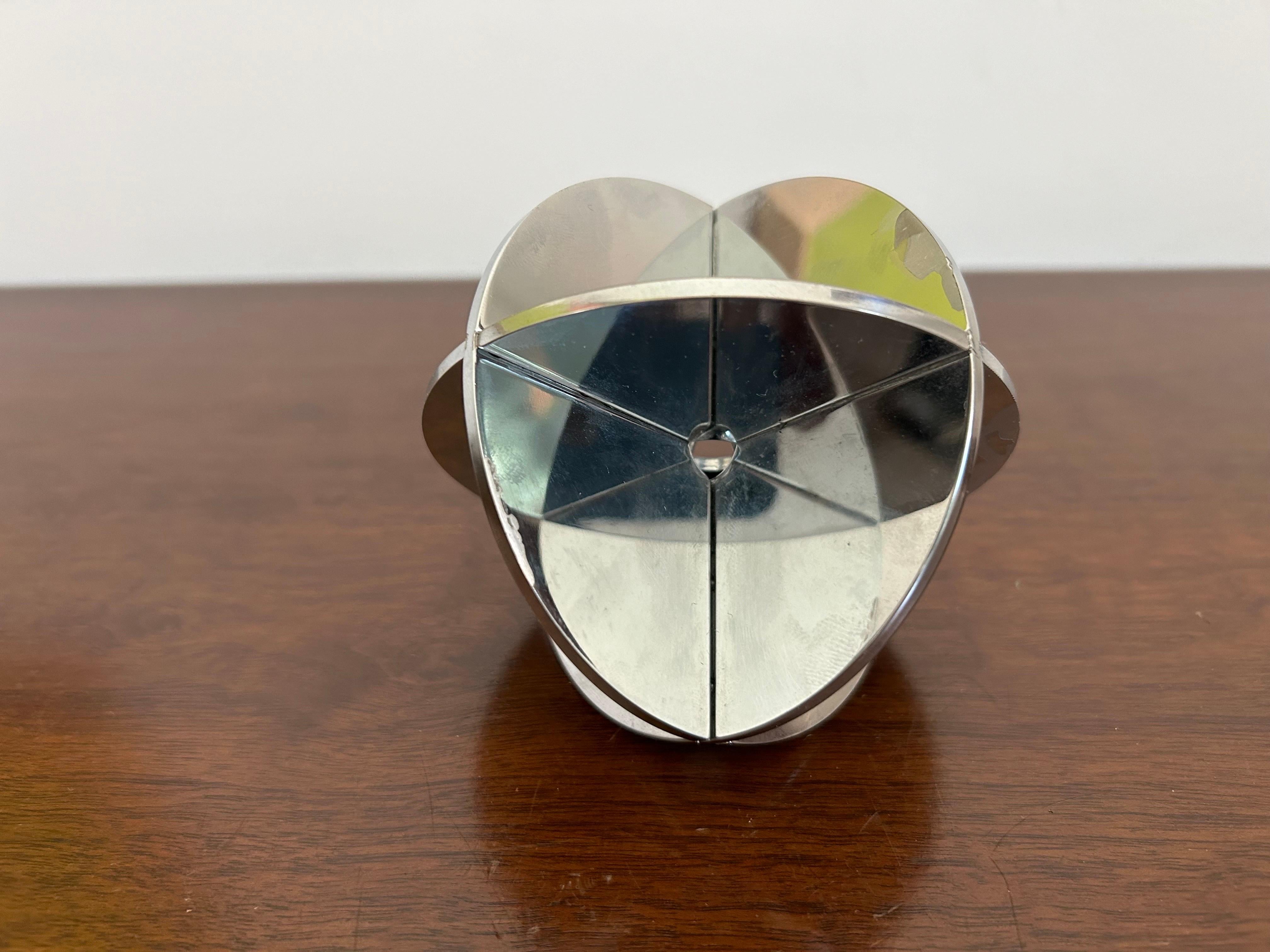 Multi Plane Sphere Objet d’Art  In Good Condition For Sale In Los Angeles, CA