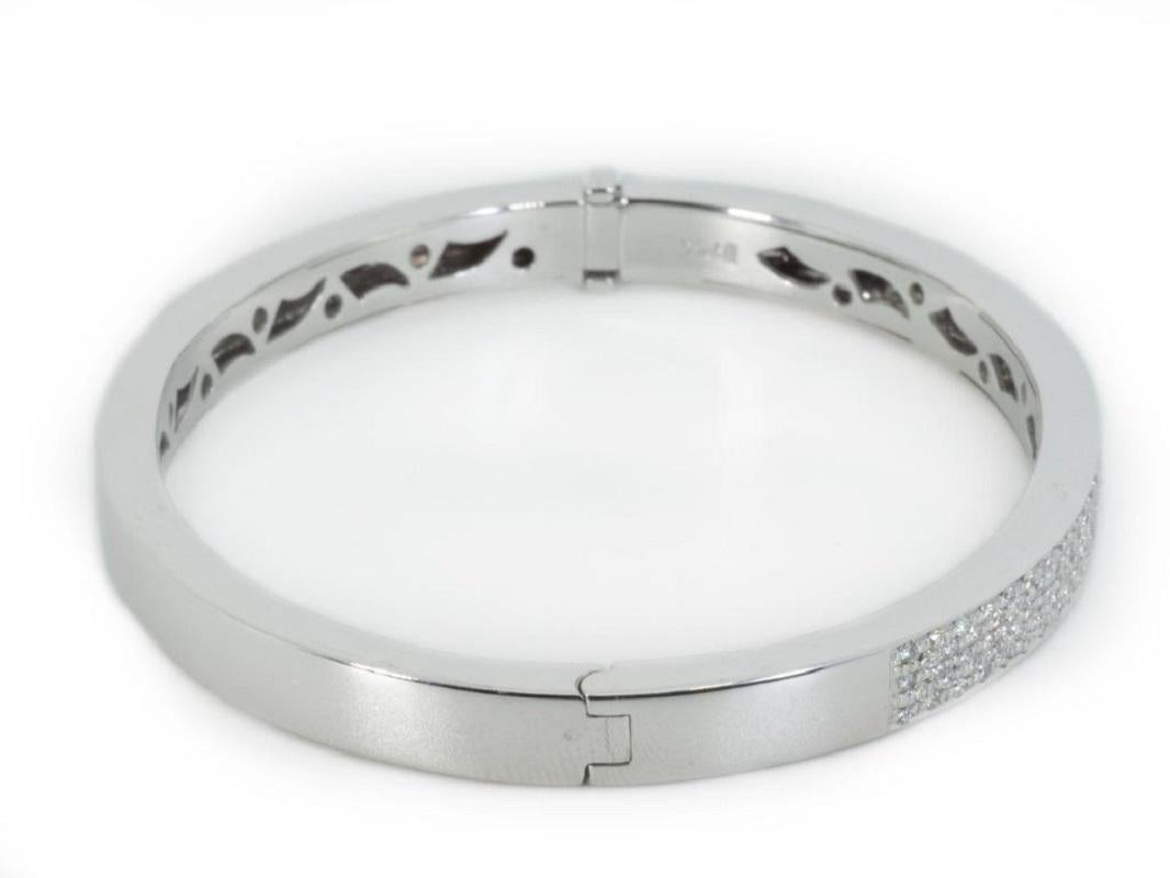 Multi-Row 18K White Gold Bracelet with 1.45 Ct Natural Diamonds, IGI Cert In New Condition For Sale In רמת גן, IL