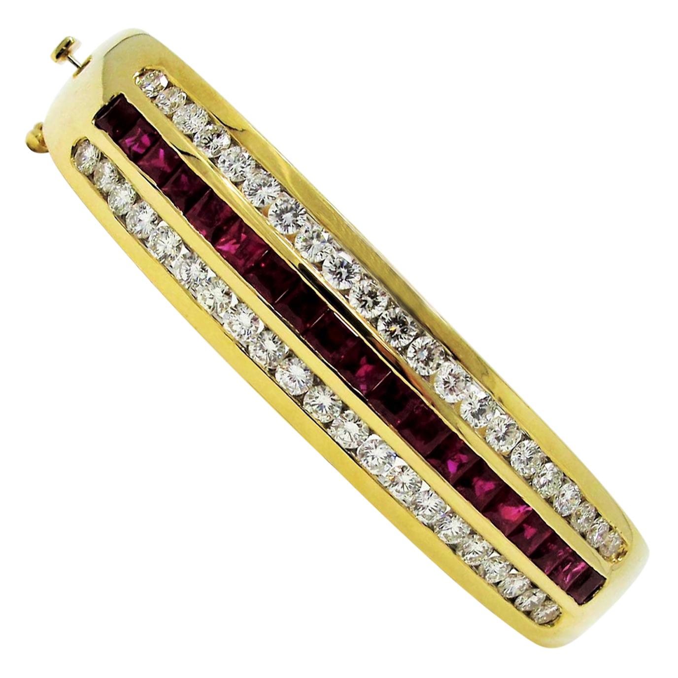 Multi Row Channel Set 6.75 Carats Diamond and Ruby 14 Karat Gold Bangle Bracelet For Sale