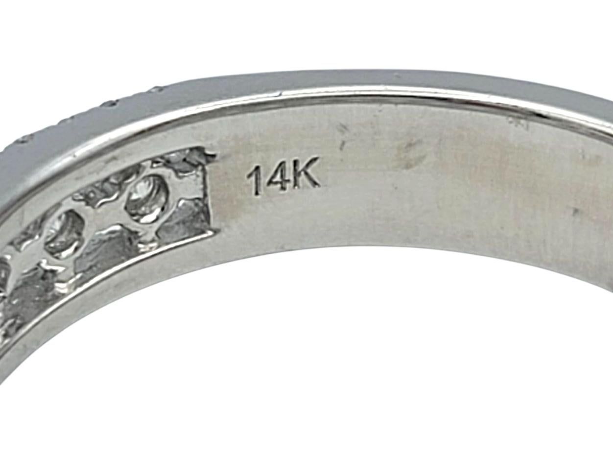 Multi Row Diamond Cutout Band Ring in Polished 14 Karat White Gold in vendita 1