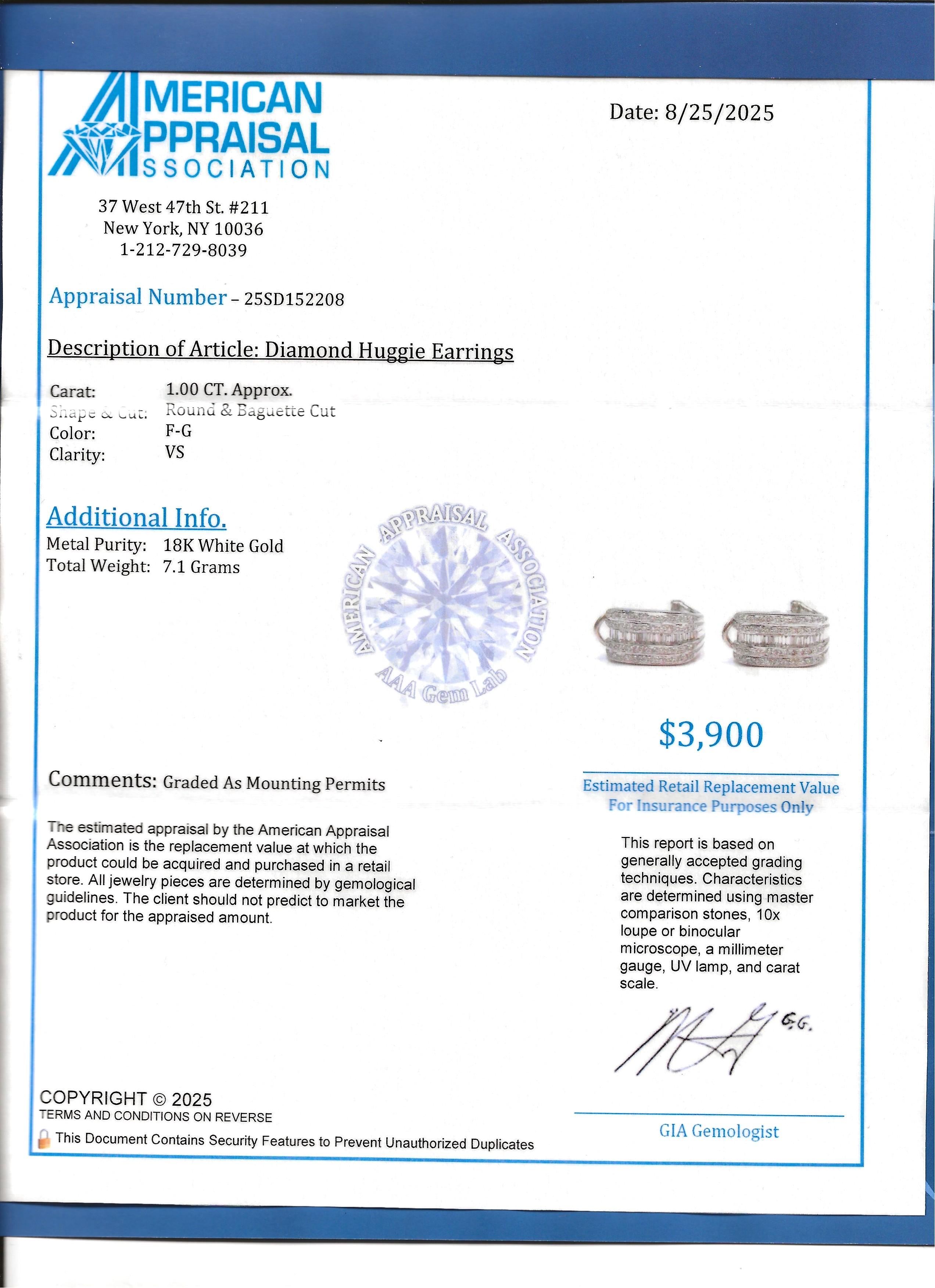 The Row Diamond Huggie Hoop Omega Back Earrings in 18 Karat White Gold (Boucles d'oreilles en or blanc 18 carats) en vente 6