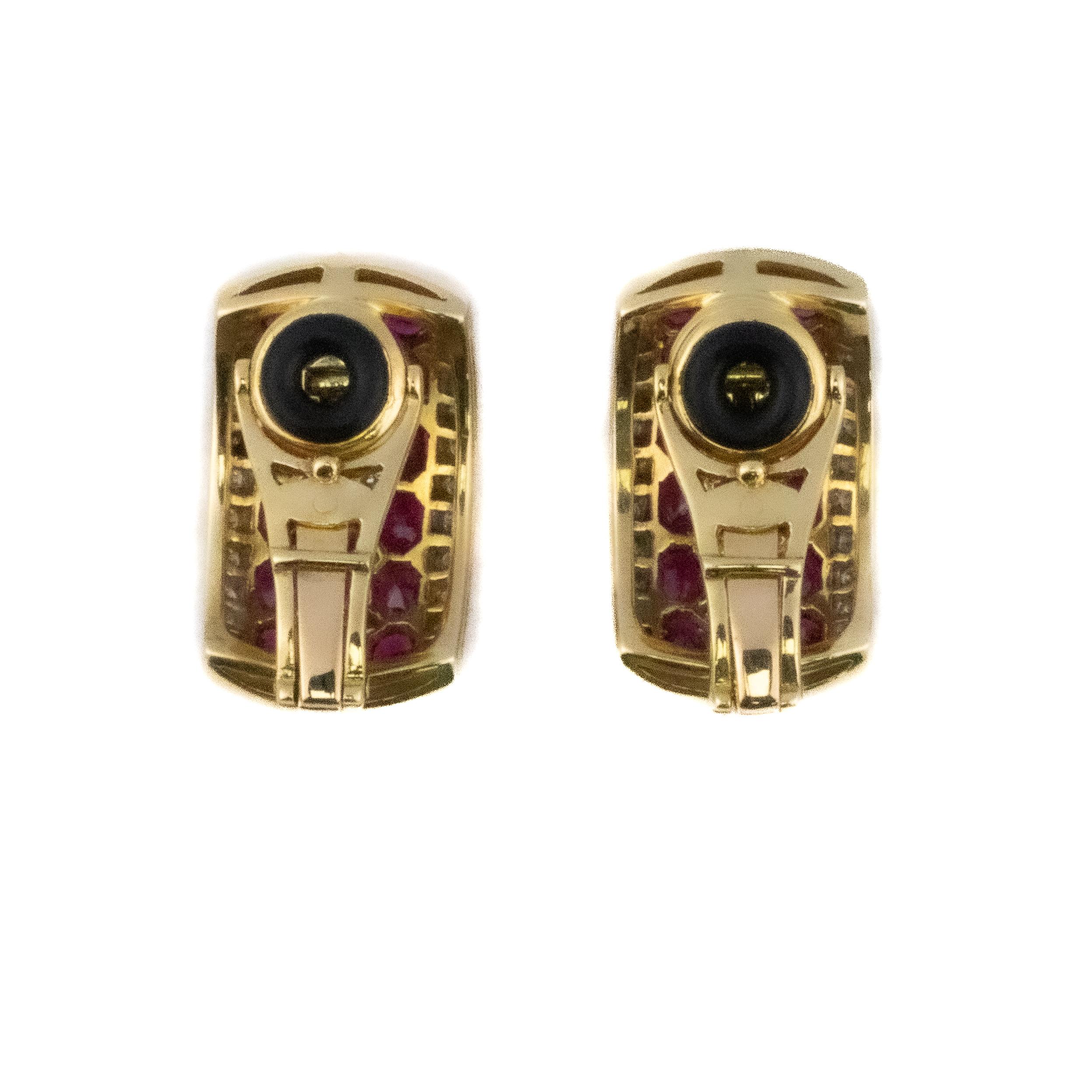 Taglio rotondo Multi Row Diamond & Ruby Clip On Earrings in vendita