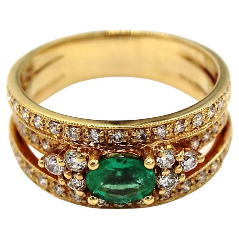 Multi Row Emerald and Diamond Ring in 18k Yellow Gold In New Condition For Sale In Old Tappan, NJ