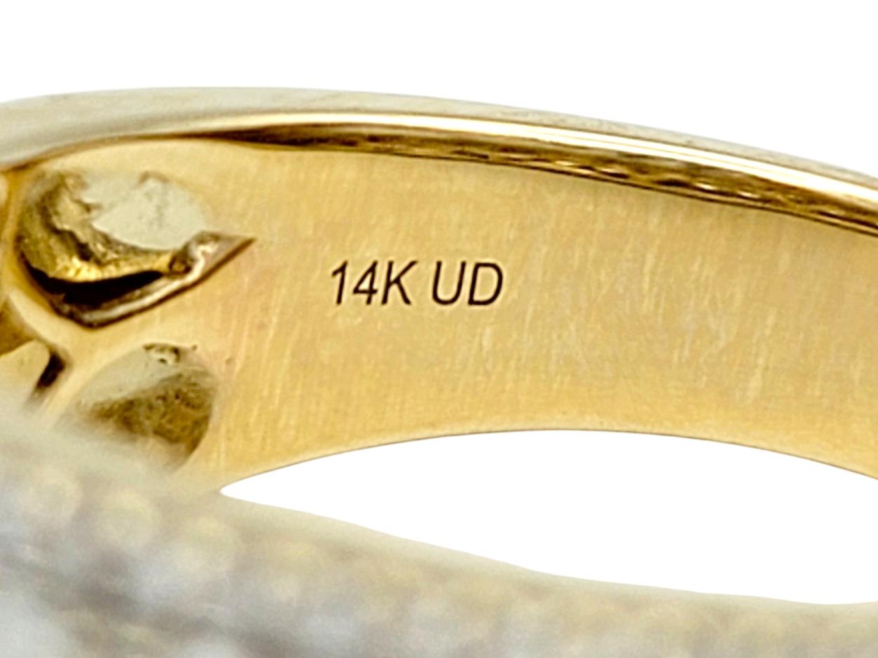 Anello a fascia larga con pavé di diamanti a più file in oro bicolore 14 carati in vendita 2