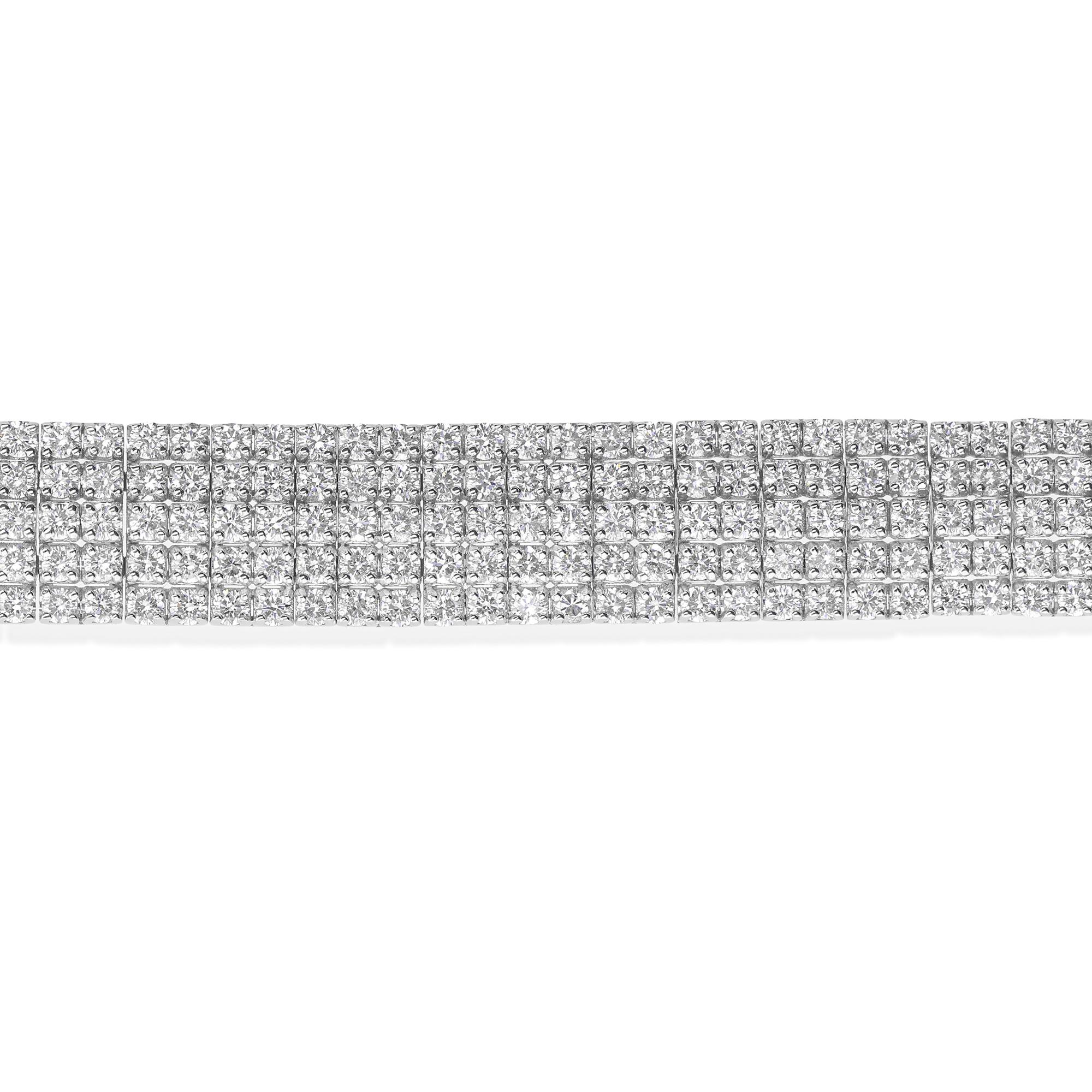 Multi Row Statement 8.34Ct Round Cut SI & HI Diamond Bracelet 18k White Gold In New Condition For Sale In Diera, Dubai