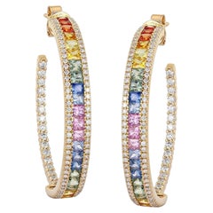 Boucles d'oreilles créoles en or jaune 14 carats, ornées de saphirs multicolores (5,85 ct) et d'un diamant (1,75 ct)