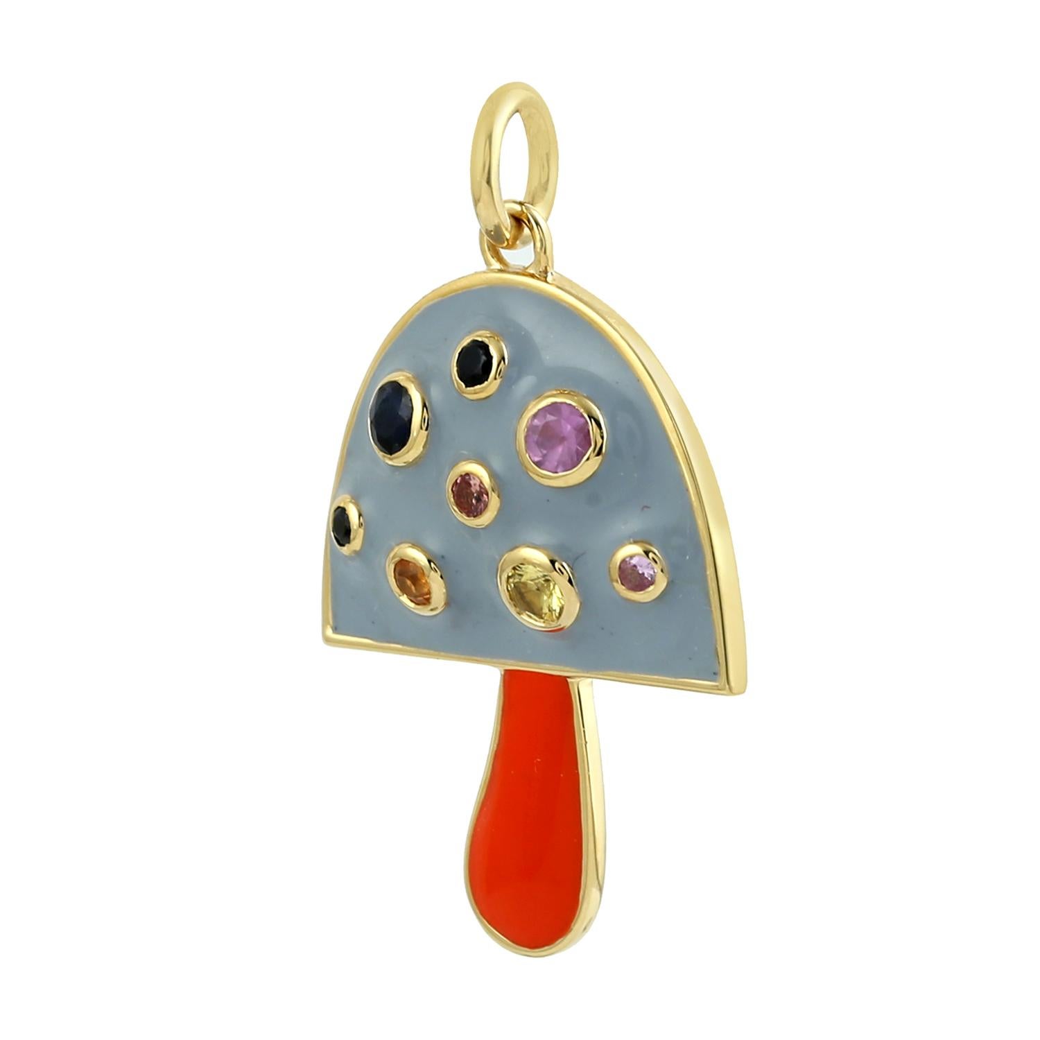 Artisan Pendentif en or jaune 14k avec breloque champignon multi saphir émaillé en vente
