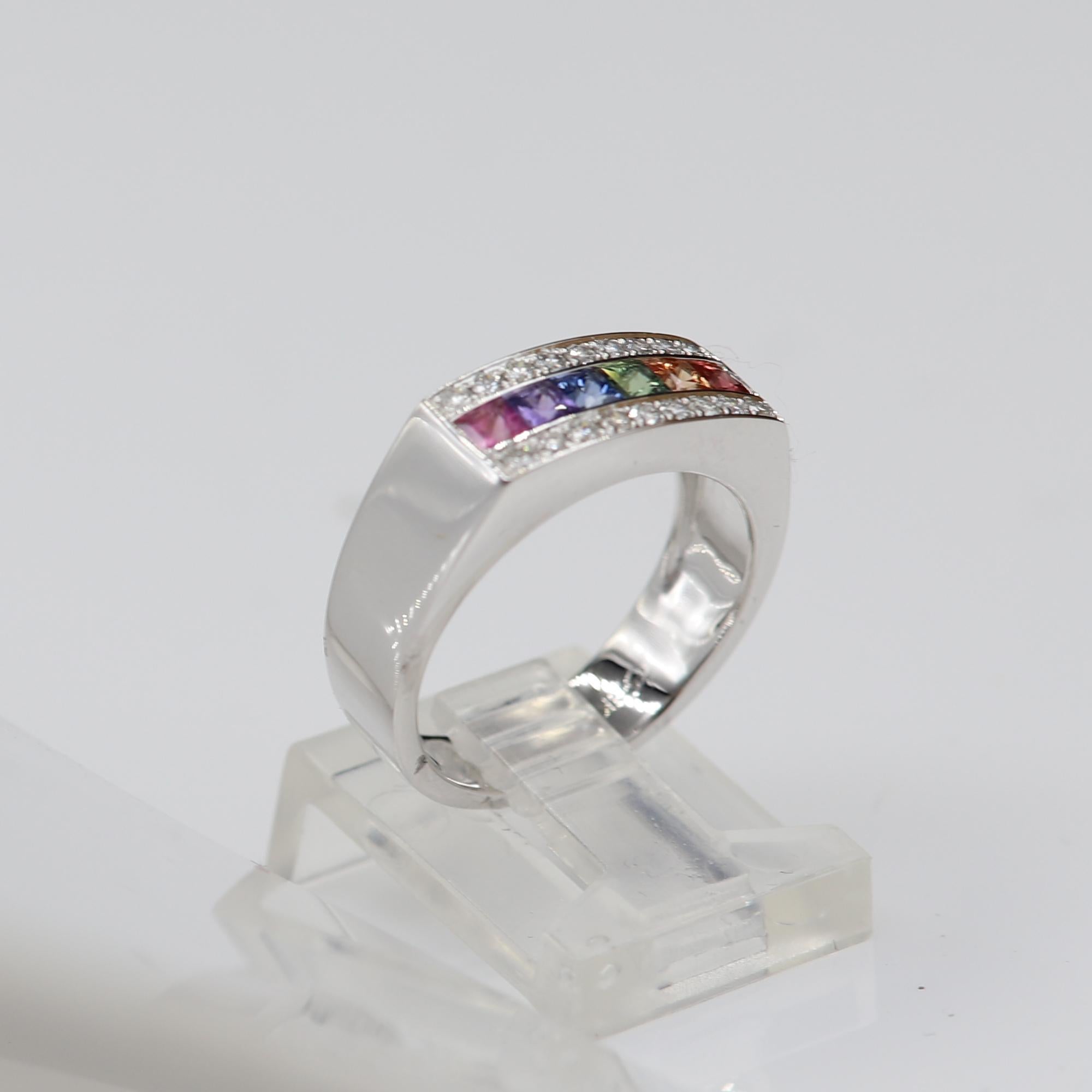 Anello con zaffiro multiplo Anello in oro bianco 18 carati con zaffiro Multi Color Sapphire in vendita 7
