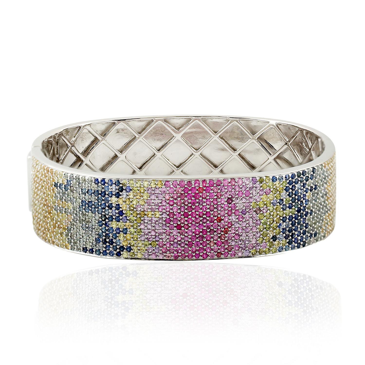 Taille simple Bracelet jonc carré en saphirs multicolores en vente