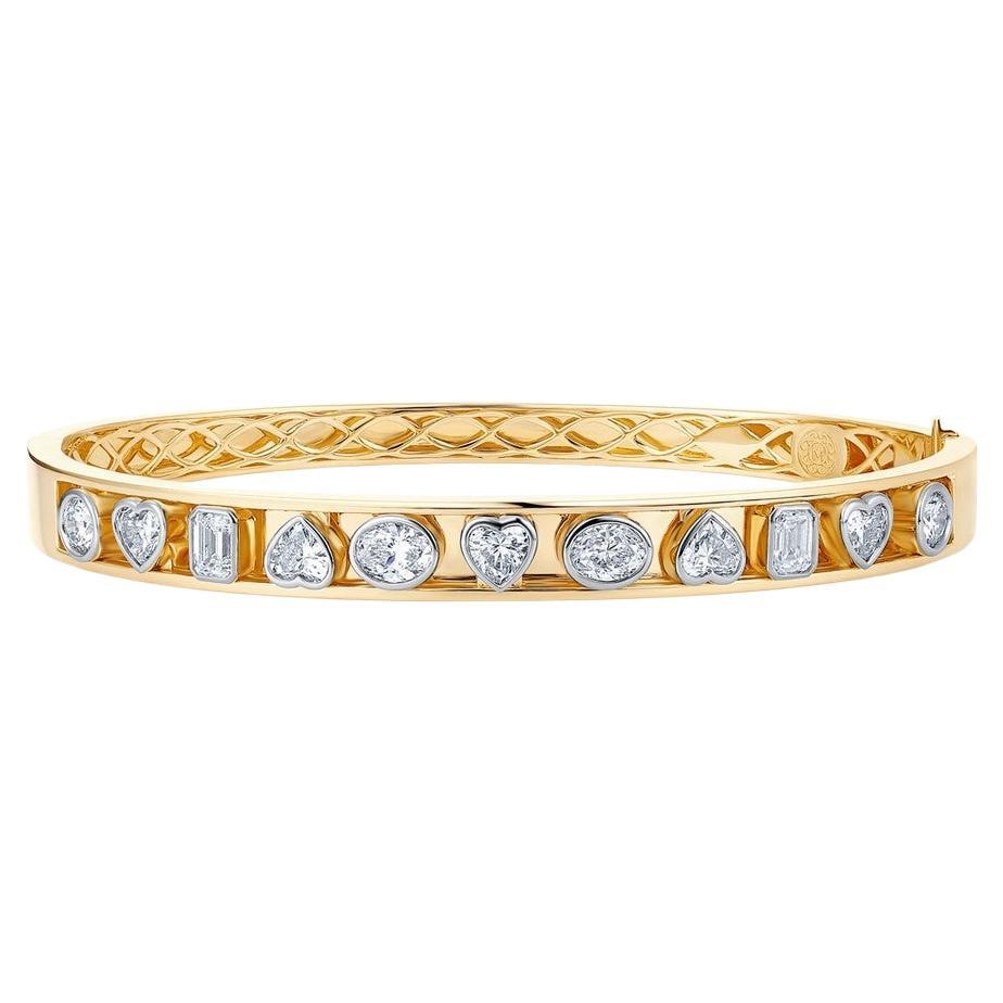Pulsera brazalete multiforma de oro amarillo de 14 quilates (18 quilates bajo pedido) con bisel de diamantes en venta