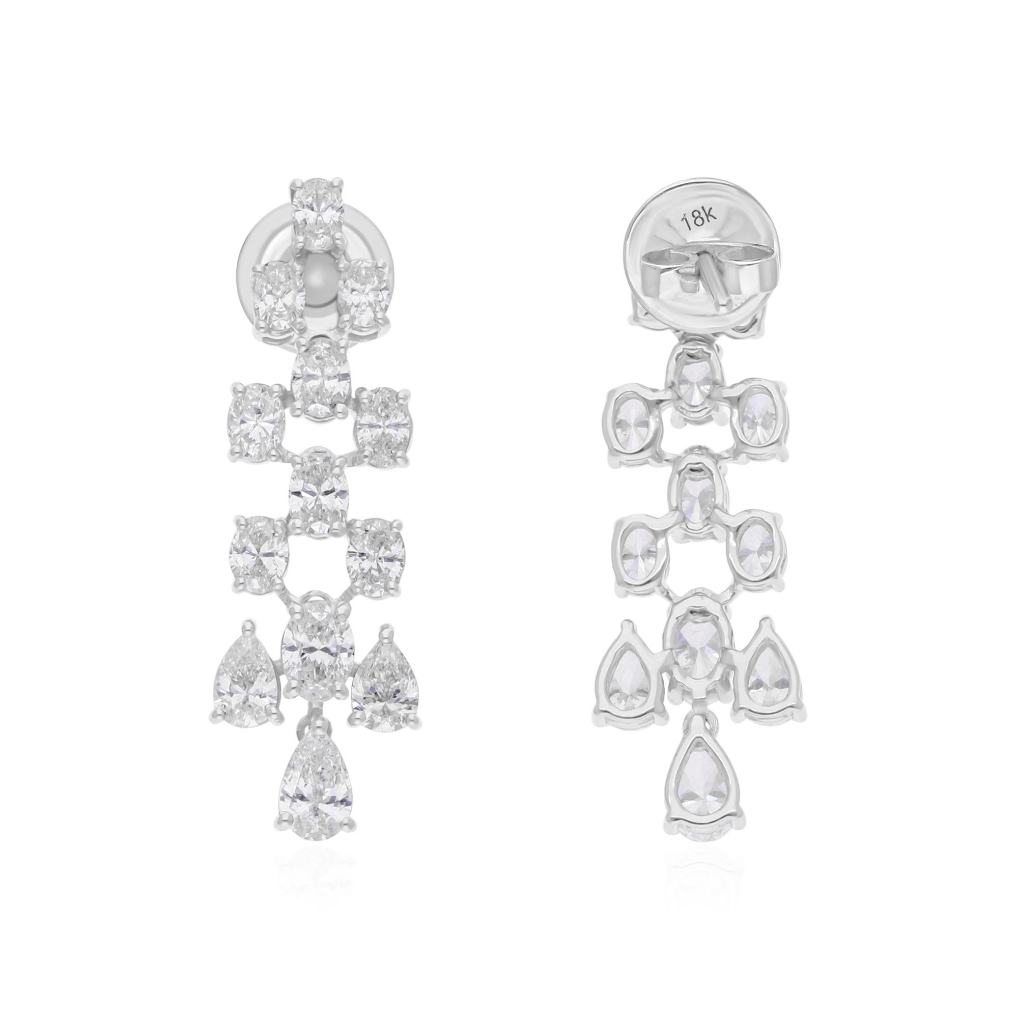 Boucles d'oreilles de mariage pendantes en or blanc 14K avec diamant naturel de 3,37 carats. Neuf - En vente à Diera, Dubai