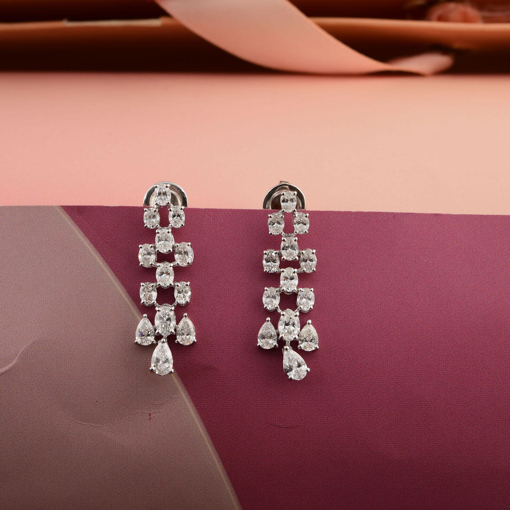 Boucles d'oreilles pendantes de mariage en or blanc 18K avec diamant naturel de 3,37 carats. Pour femmes en vente