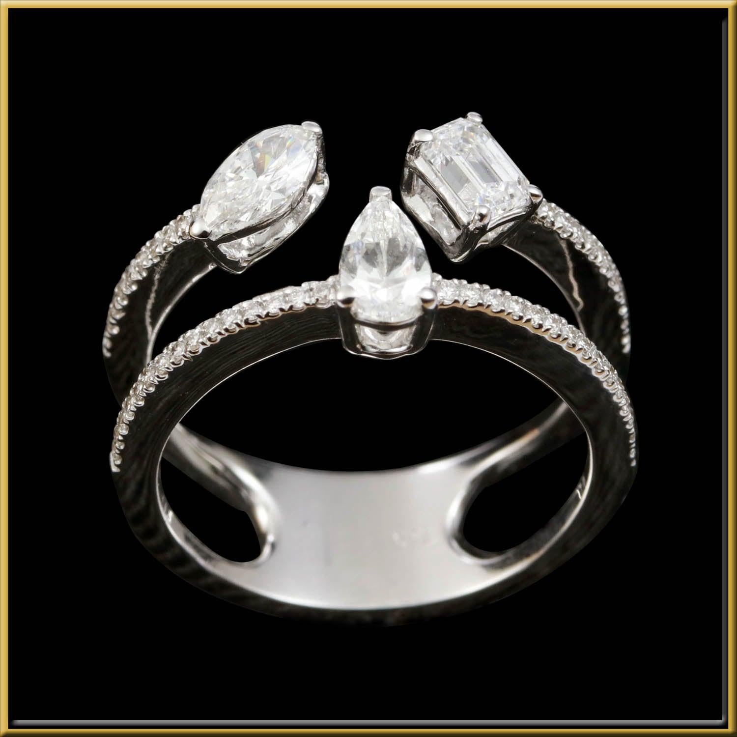 For Sale:  Multi-Shape Diamond 3-Stone Fashion Ring in 18 Karat Gold 2