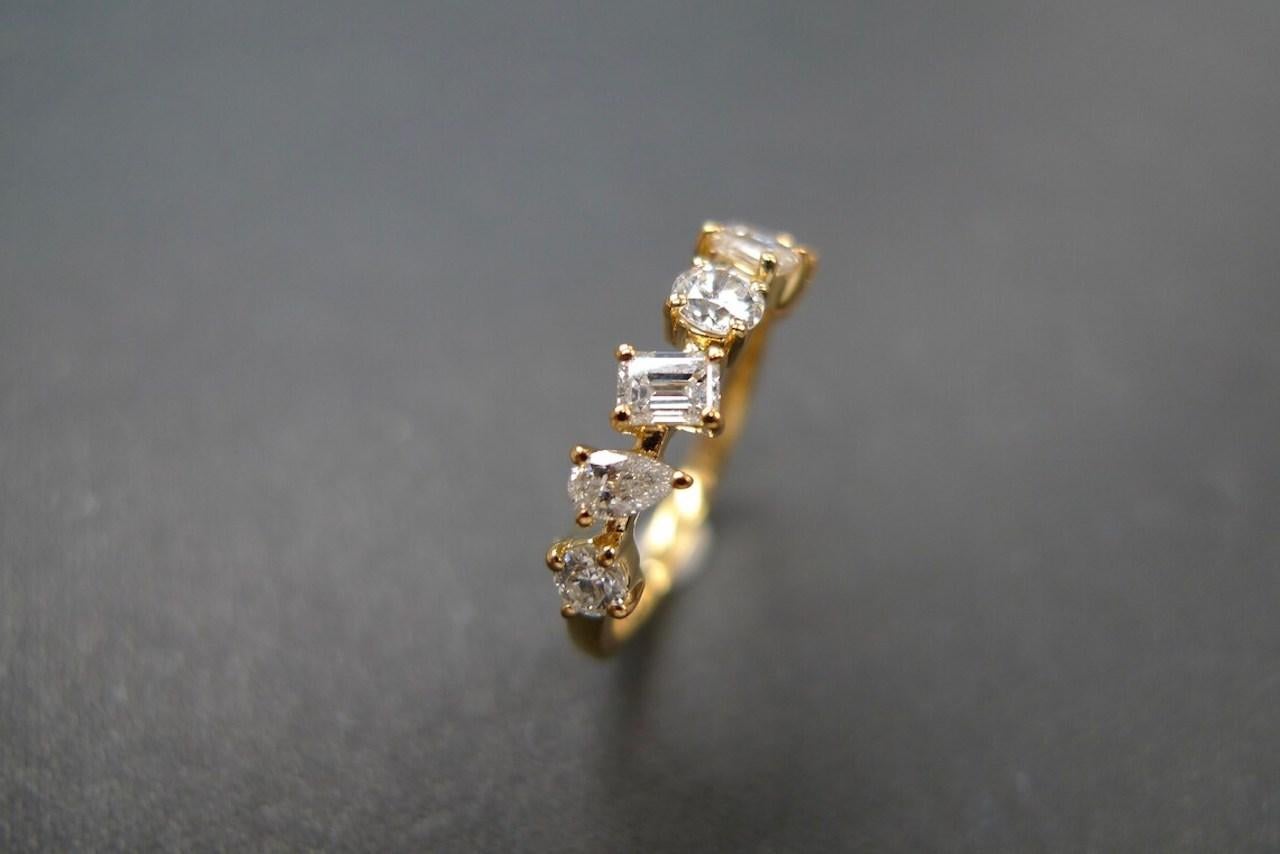 For Sale:  Multi Shape Diamond Diamond Ring in 18k yellow gold 2