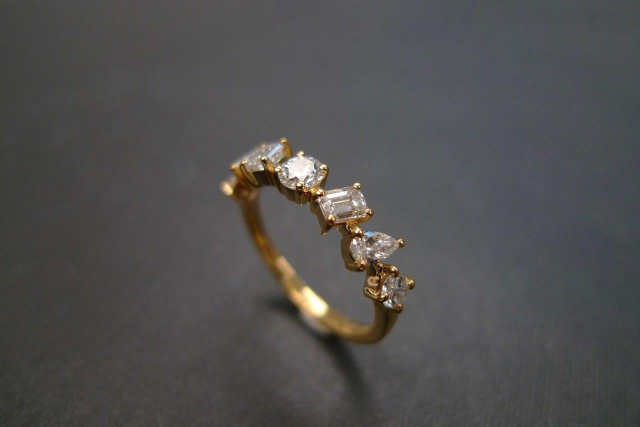 For Sale:  Multi Shape Diamond Diamond Ring in 18k yellow gold 4