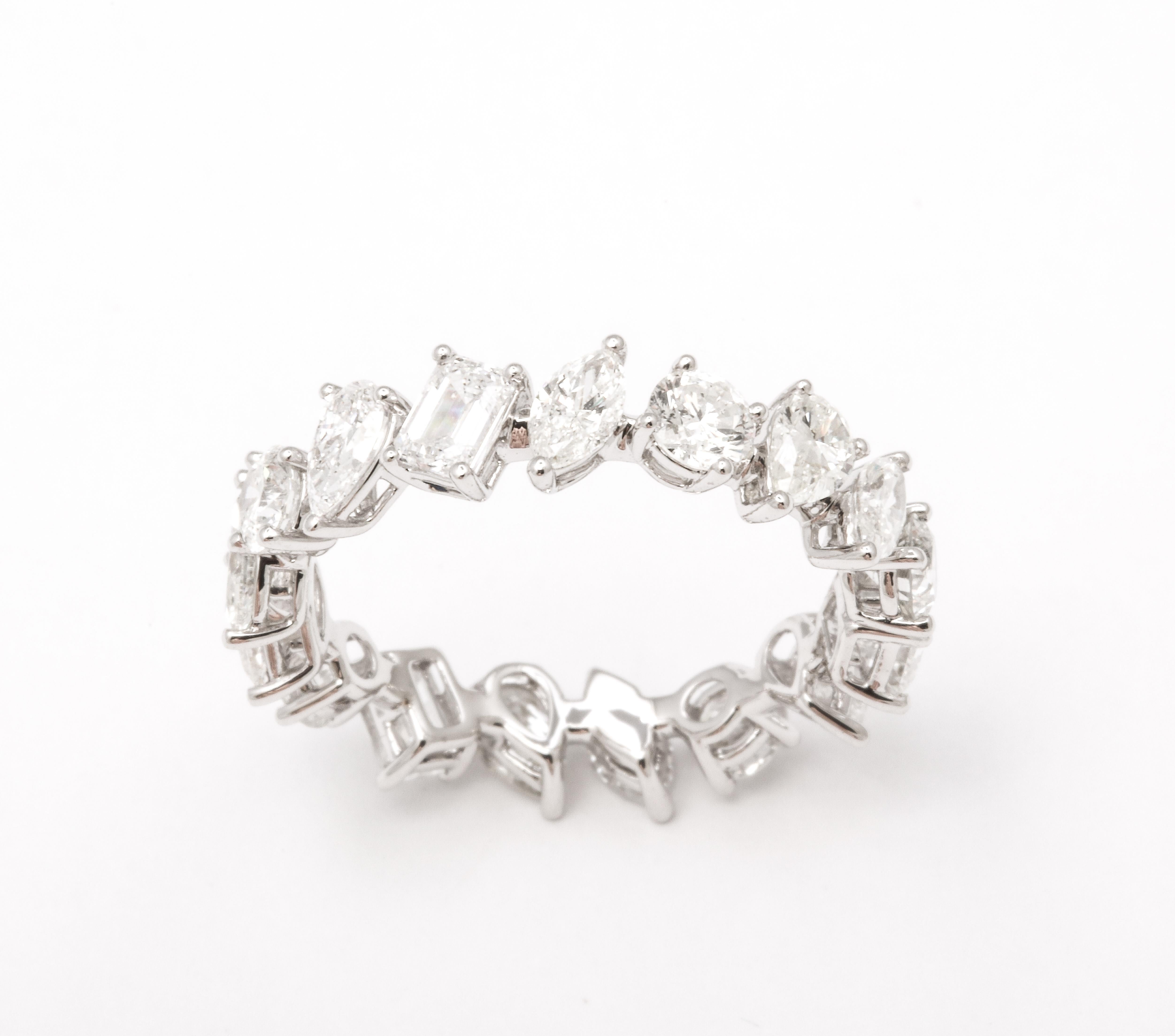 Bracelet d'éternité à diamants multiformes en vente 3