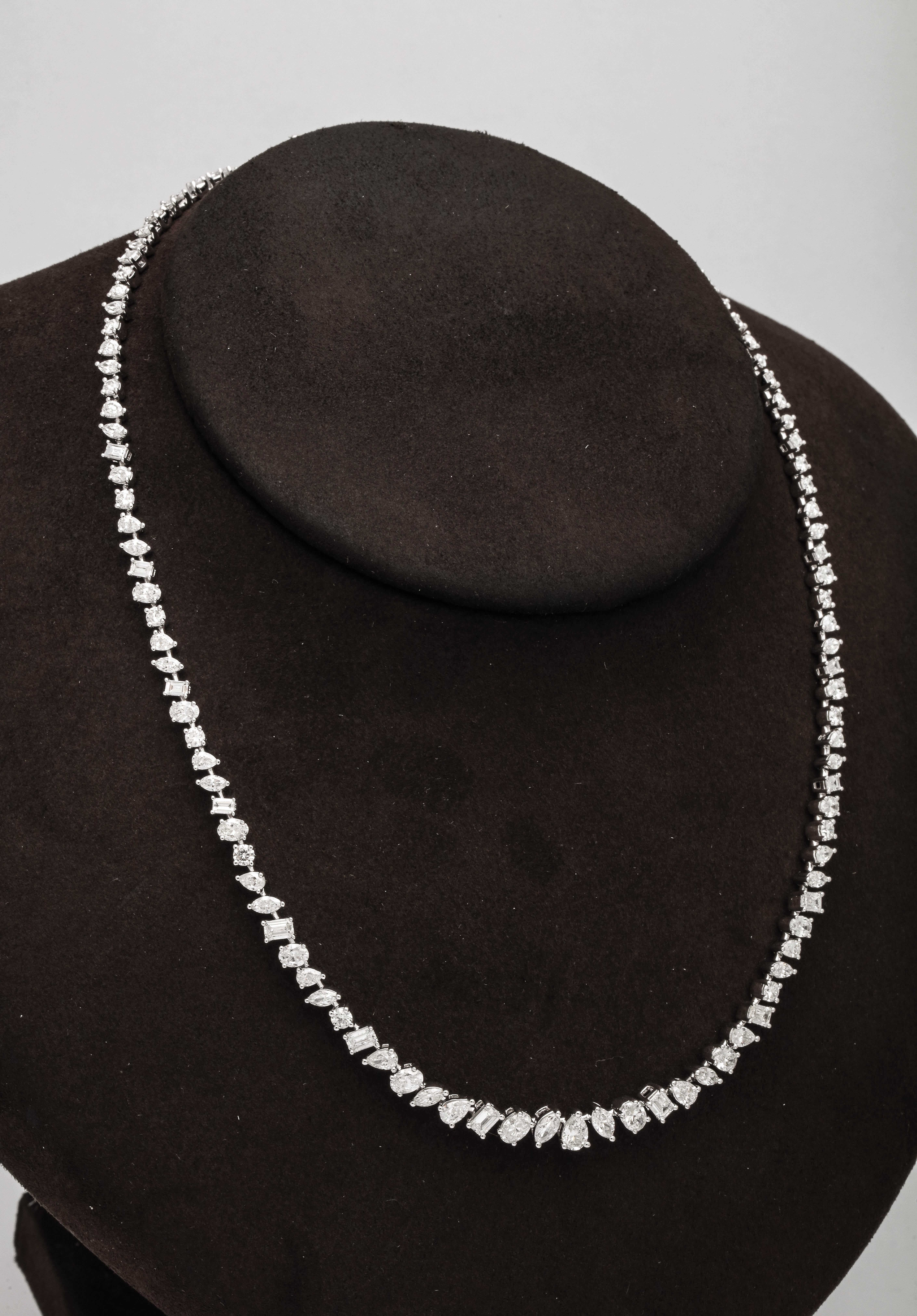 Mehrfarbige Diamant-Halskette  im Zustand „Neu“ im Angebot in New York, NY