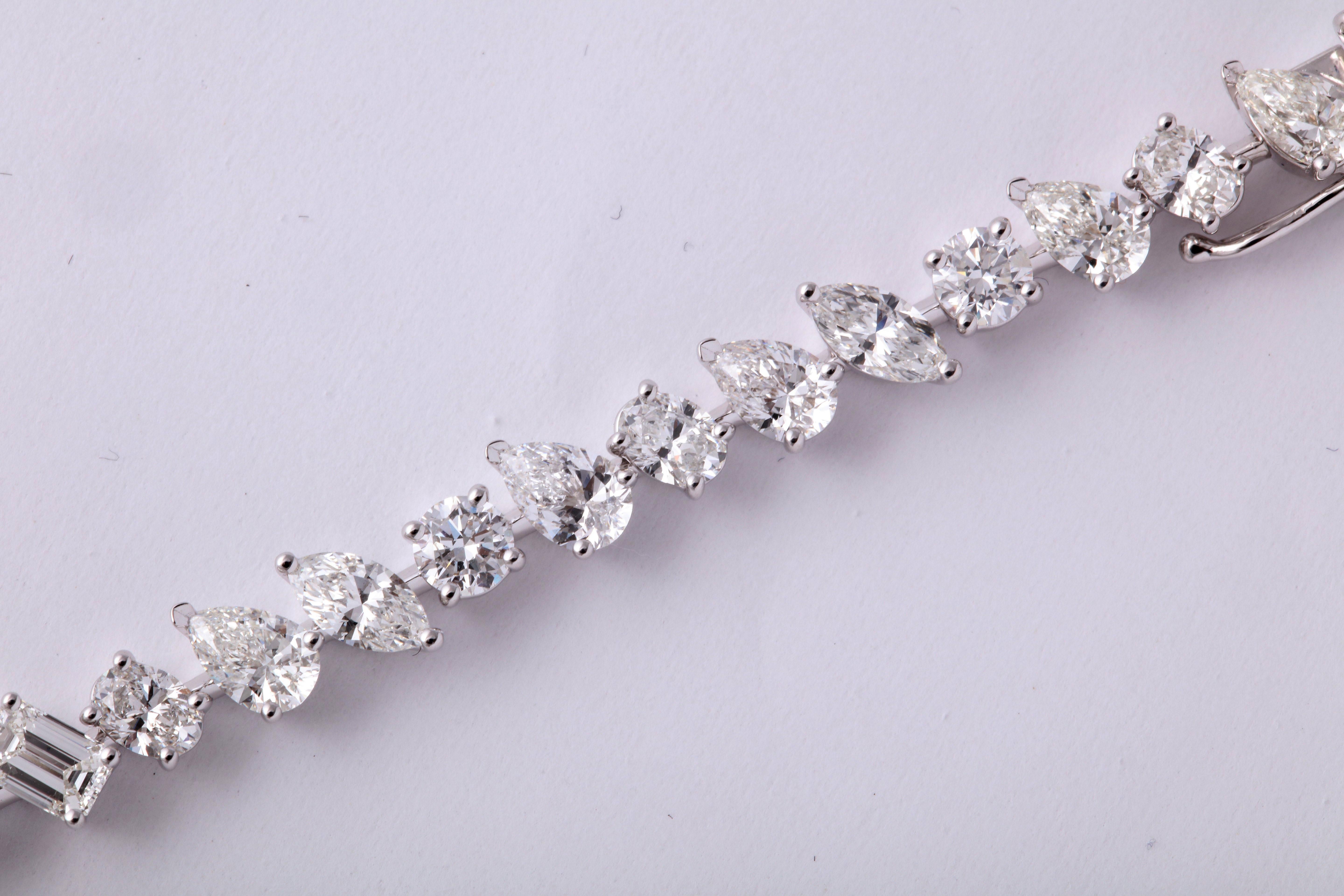 Multi Shape Diamond Tennis Bracelet In New Condition For Sale In New York, NY