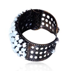 Brazalete de Ópalo en Rejilla de Diseño Multiforme con Diamantes