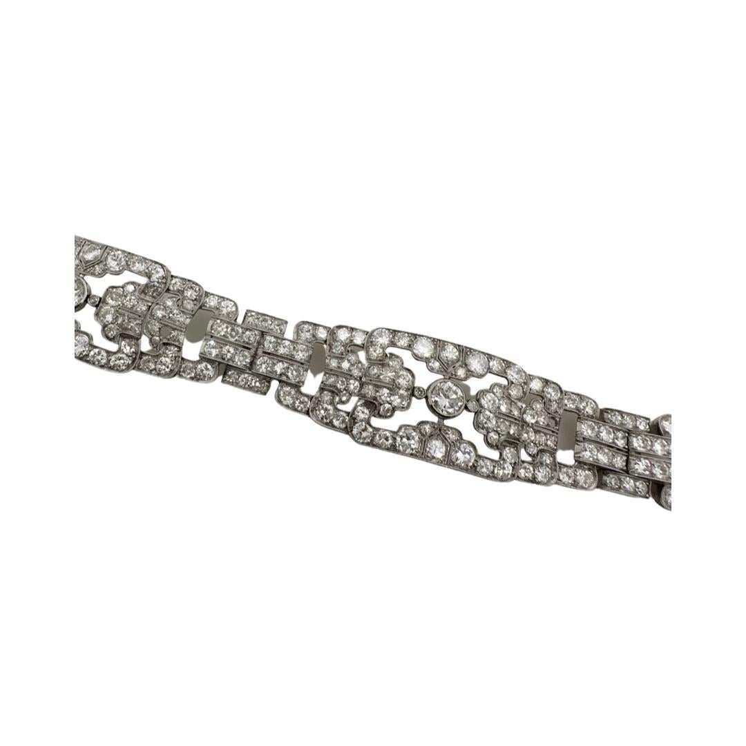 Multi-Shaped Vintage Diamond Bracelet In Good Condition In Toronto, CA