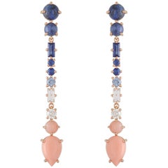 Boucles d'oreilles en or rose 18 carats avec saphirs, diamants et corails