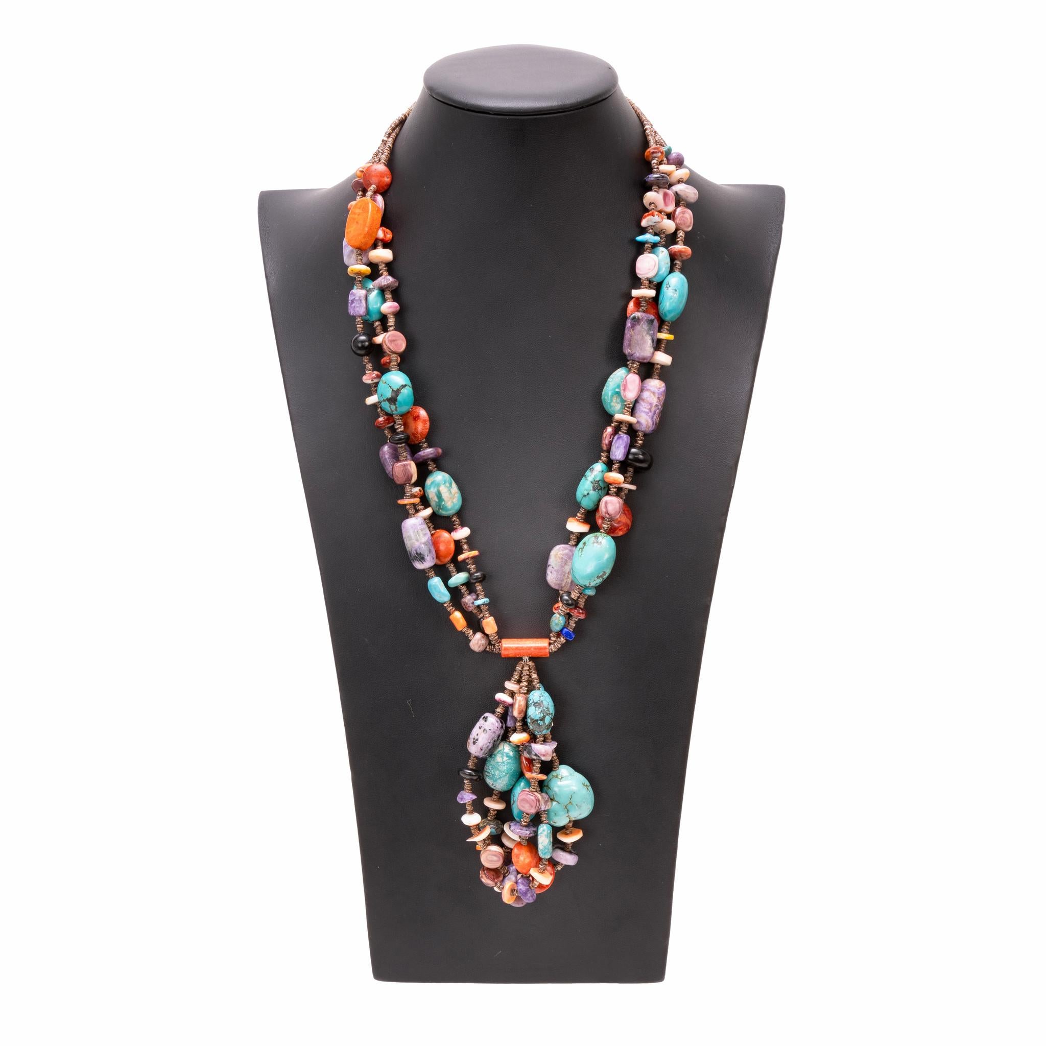 Collana con perline Jacla a più pietre In condizioni buone in vendita a Coeur d Alene, ID