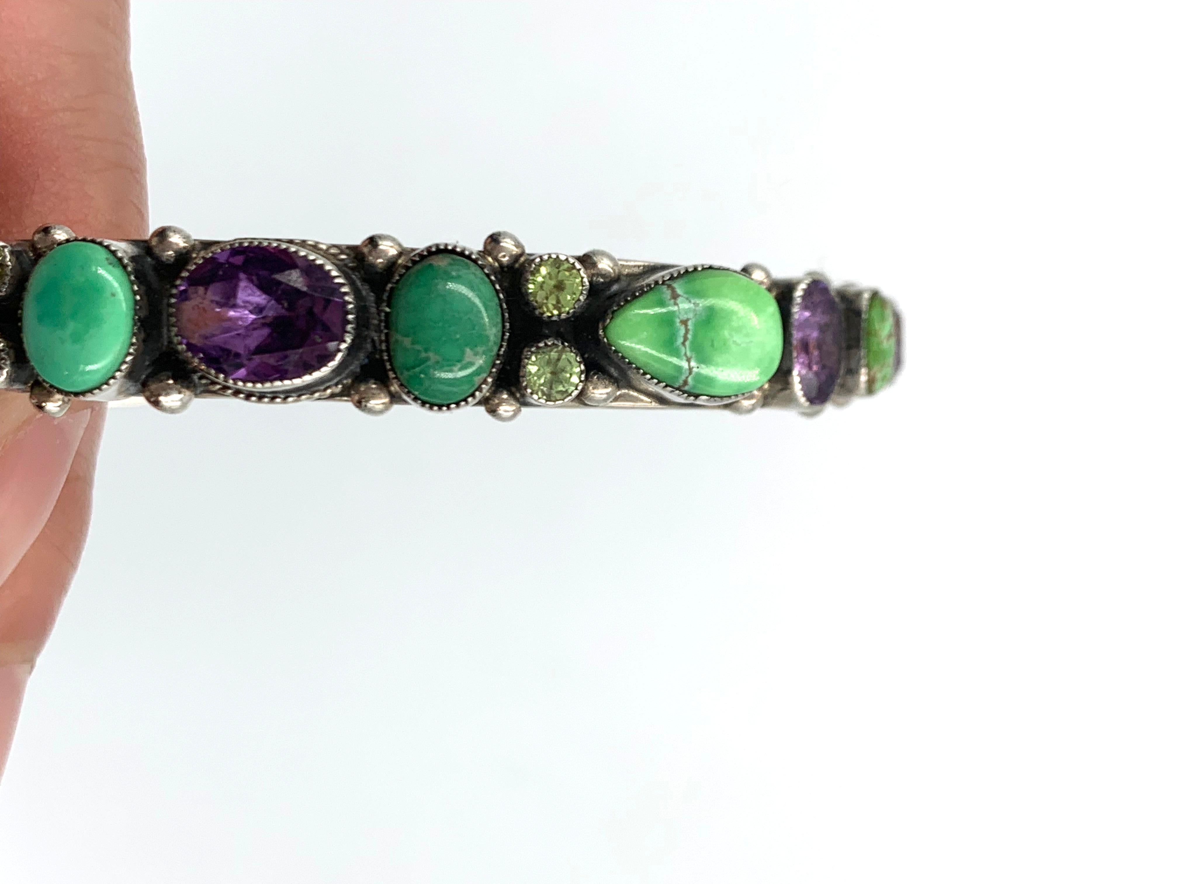 Brazalete de plata con múltiples piedras de Leo Feeney en venta 7