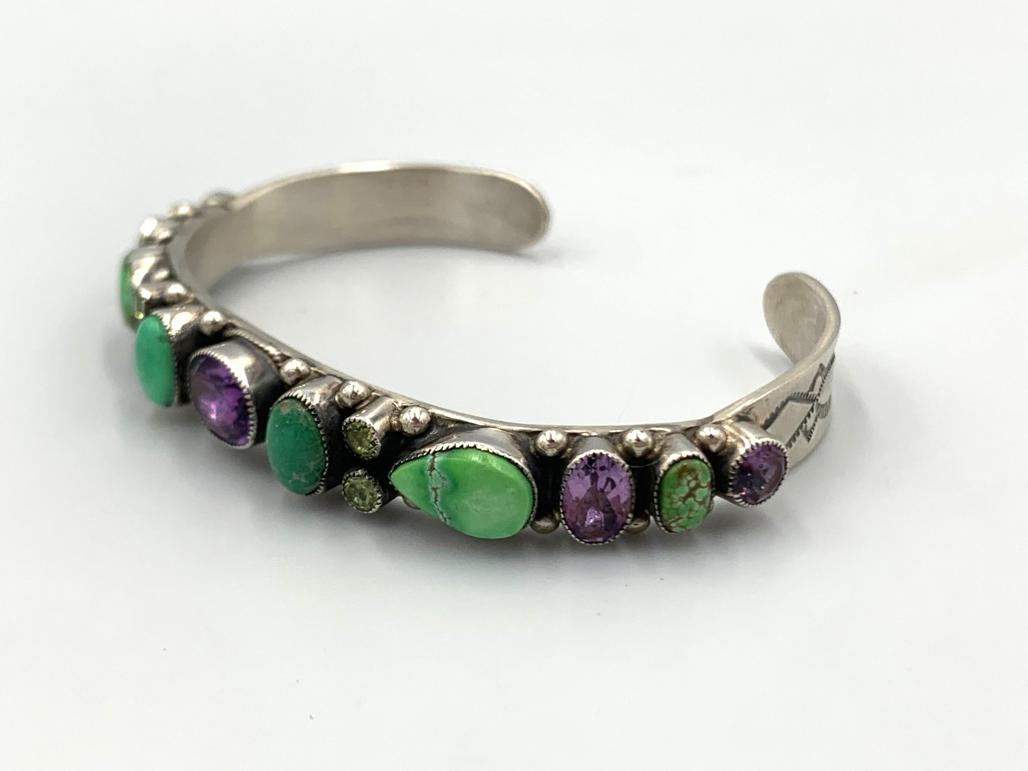 Femenino o masculino Brazalete de plata con múltiples piedras de Leo Feeney en venta