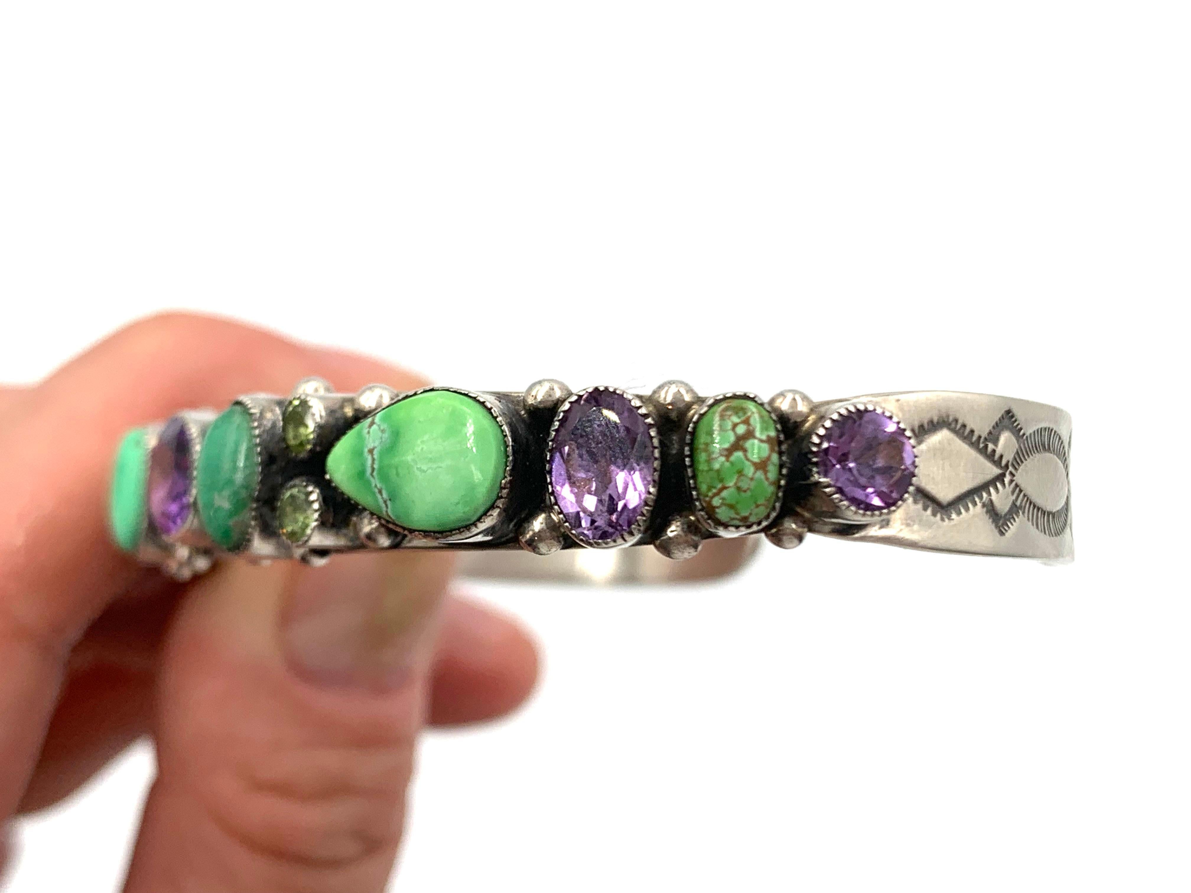 Brazalete de plata con múltiples piedras de Leo Feeney en venta 4