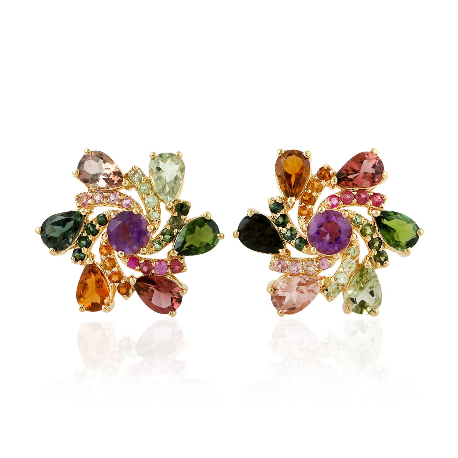 Taille mixte Clous d'oreilles tourmaline multi-pierres tourmaline tourbillon en or 18 carats en vente