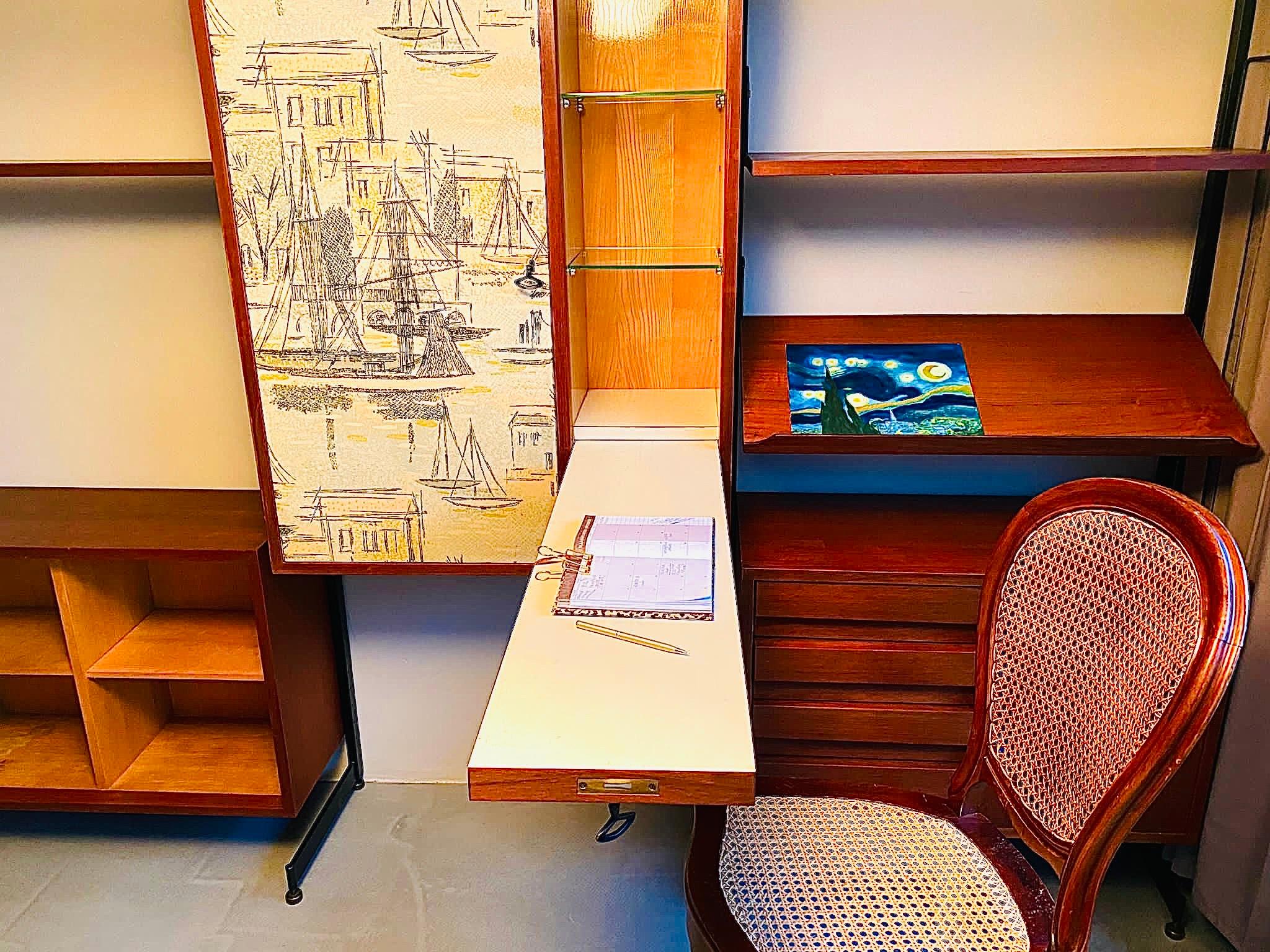Multi Storage Functional Italian Shelving System Room Divider with Art Work In Good Condition For Sale In Amsterdam, NL