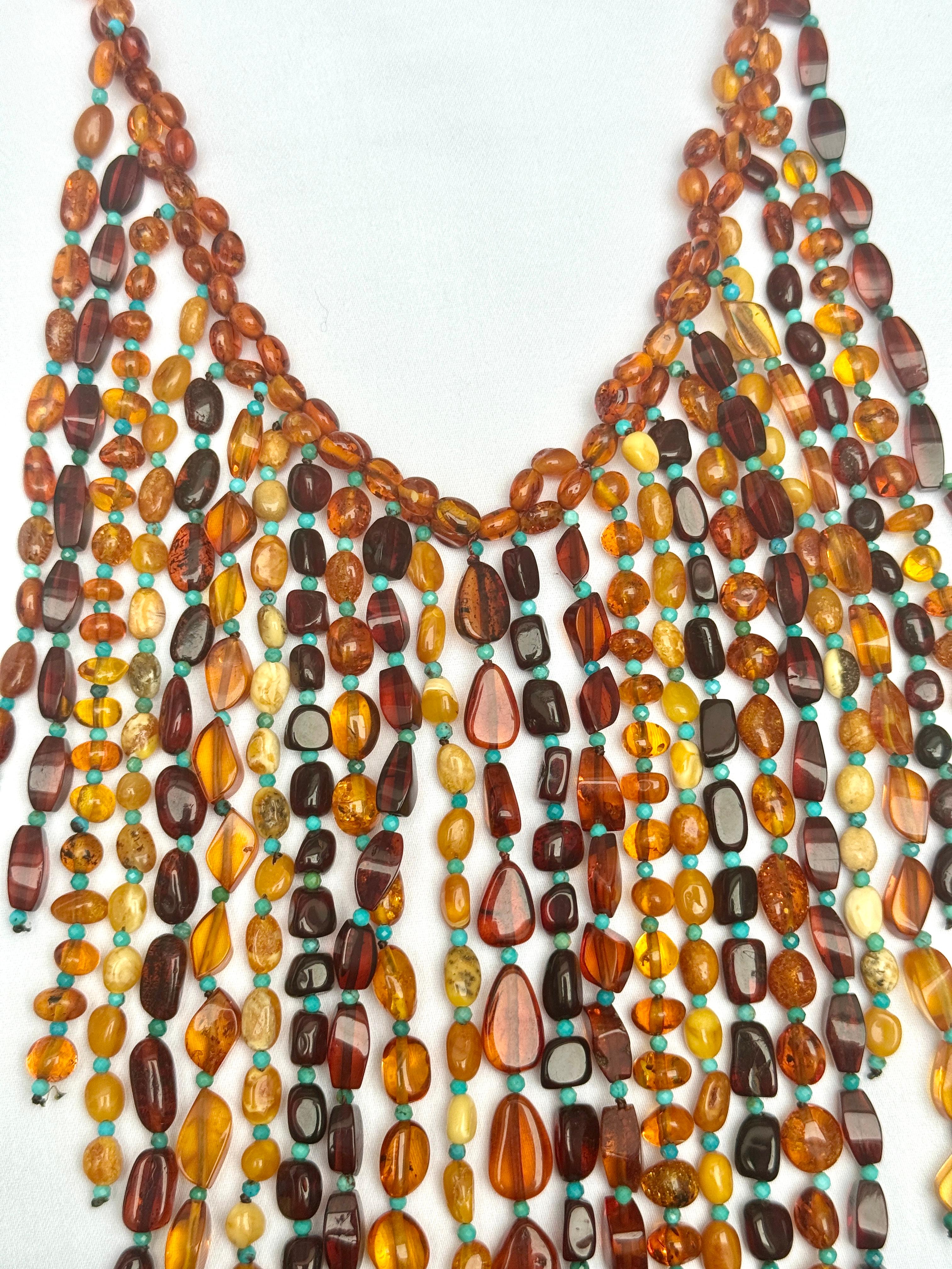 Collana in ambra e turchese a più fili In condizioni Nuovo in vendita a Lake Worth, FL