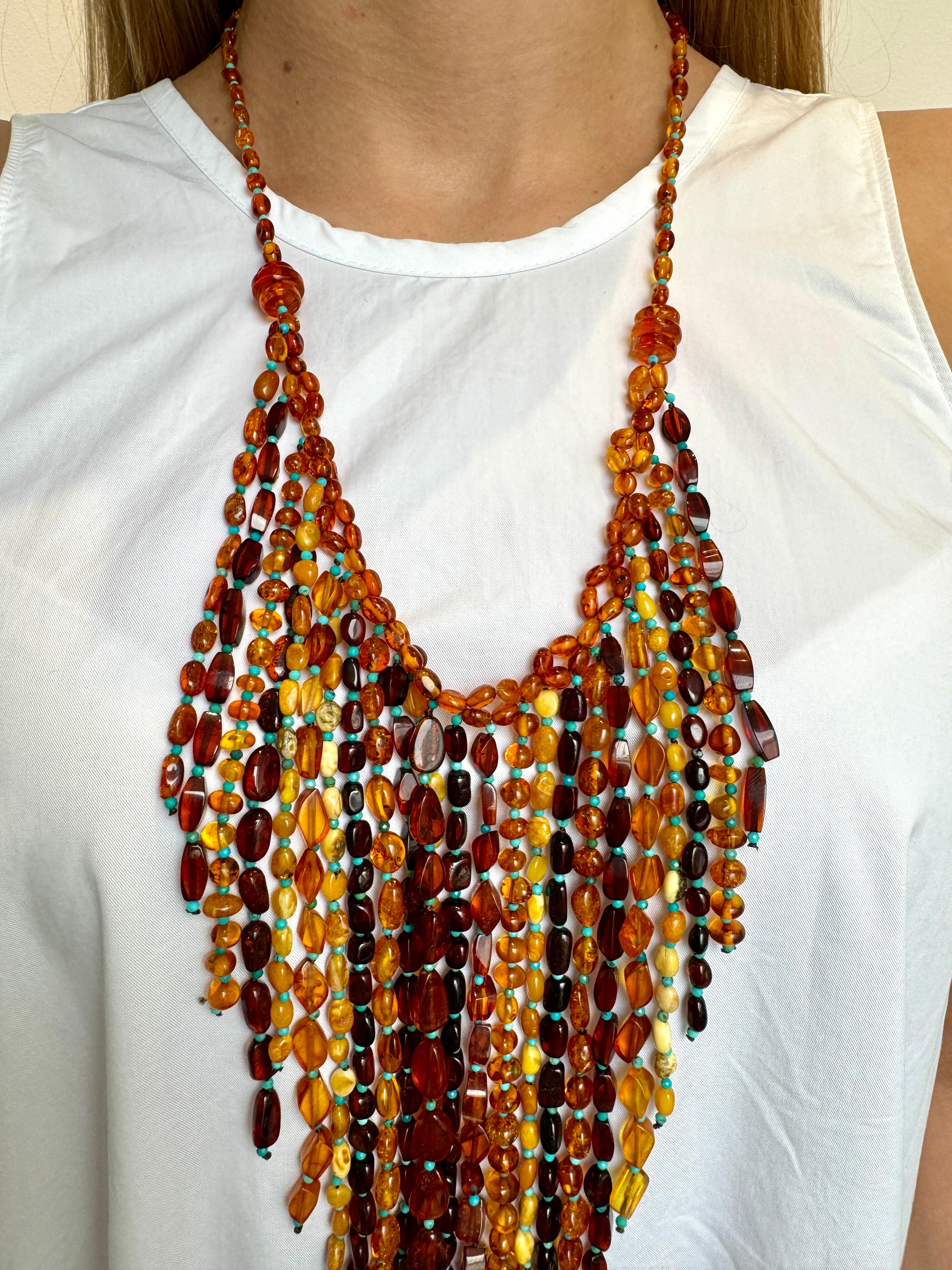 Collana in ambra e turchese a più fili in vendita 2