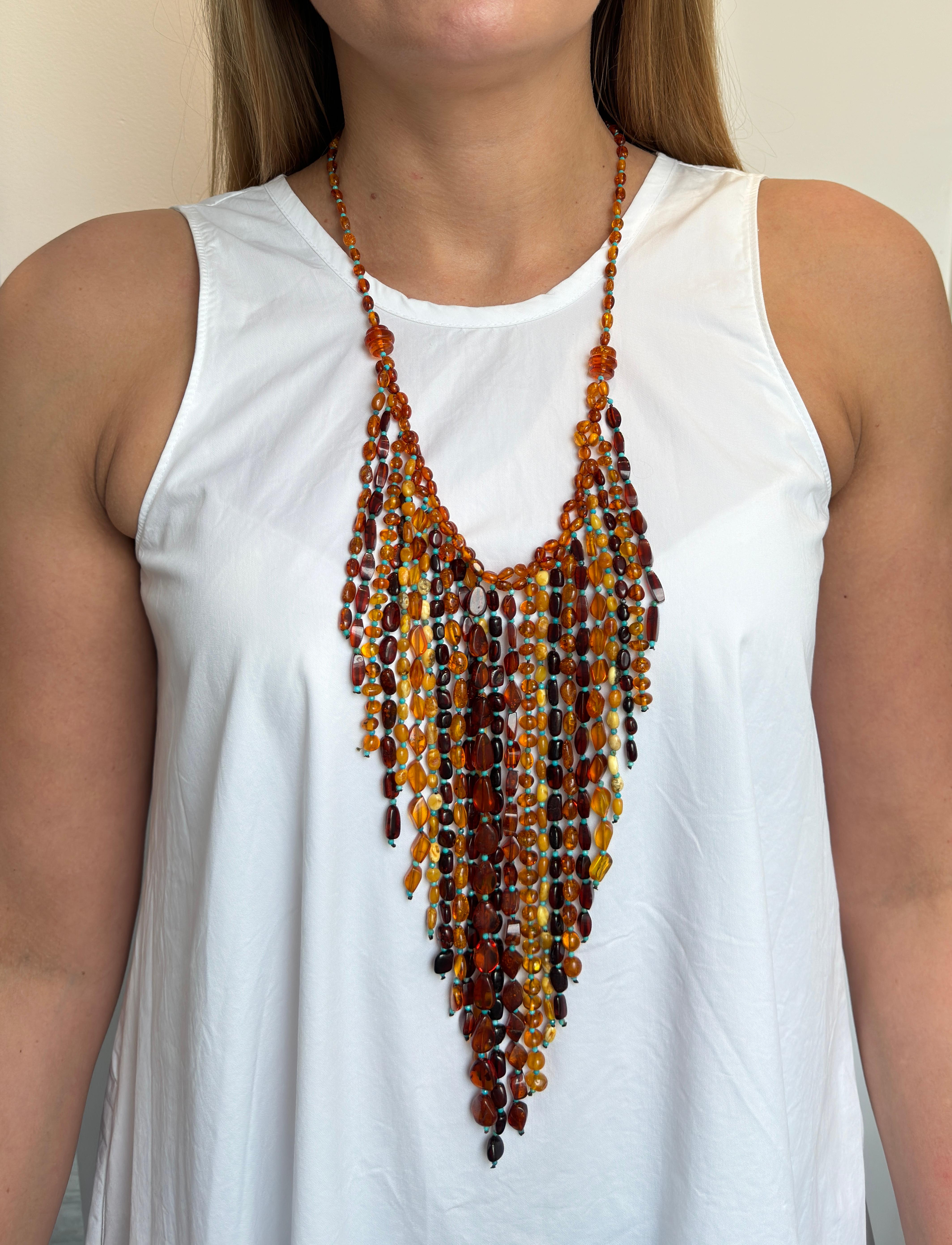 Collana in ambra e turchese a più fili in vendita 3