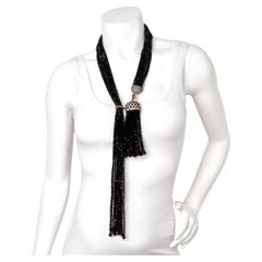 Collier à pampilles en perles de cristal noir multibrins circa 1980