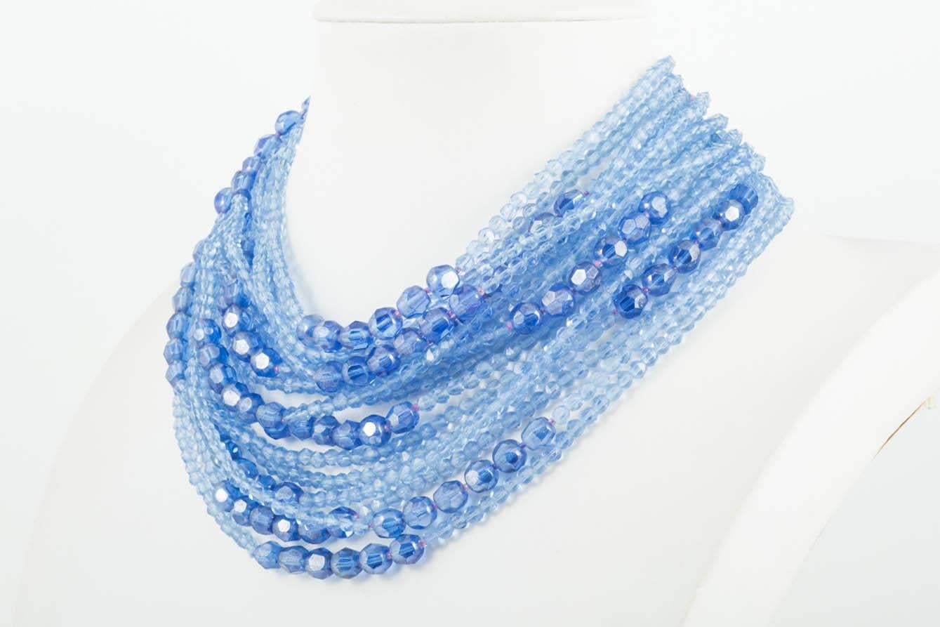 Mehrstrangige blaue facettierte Perlenkette und Ohrringe, Ornella, Italien, 1960er Jahre im Angebot 1