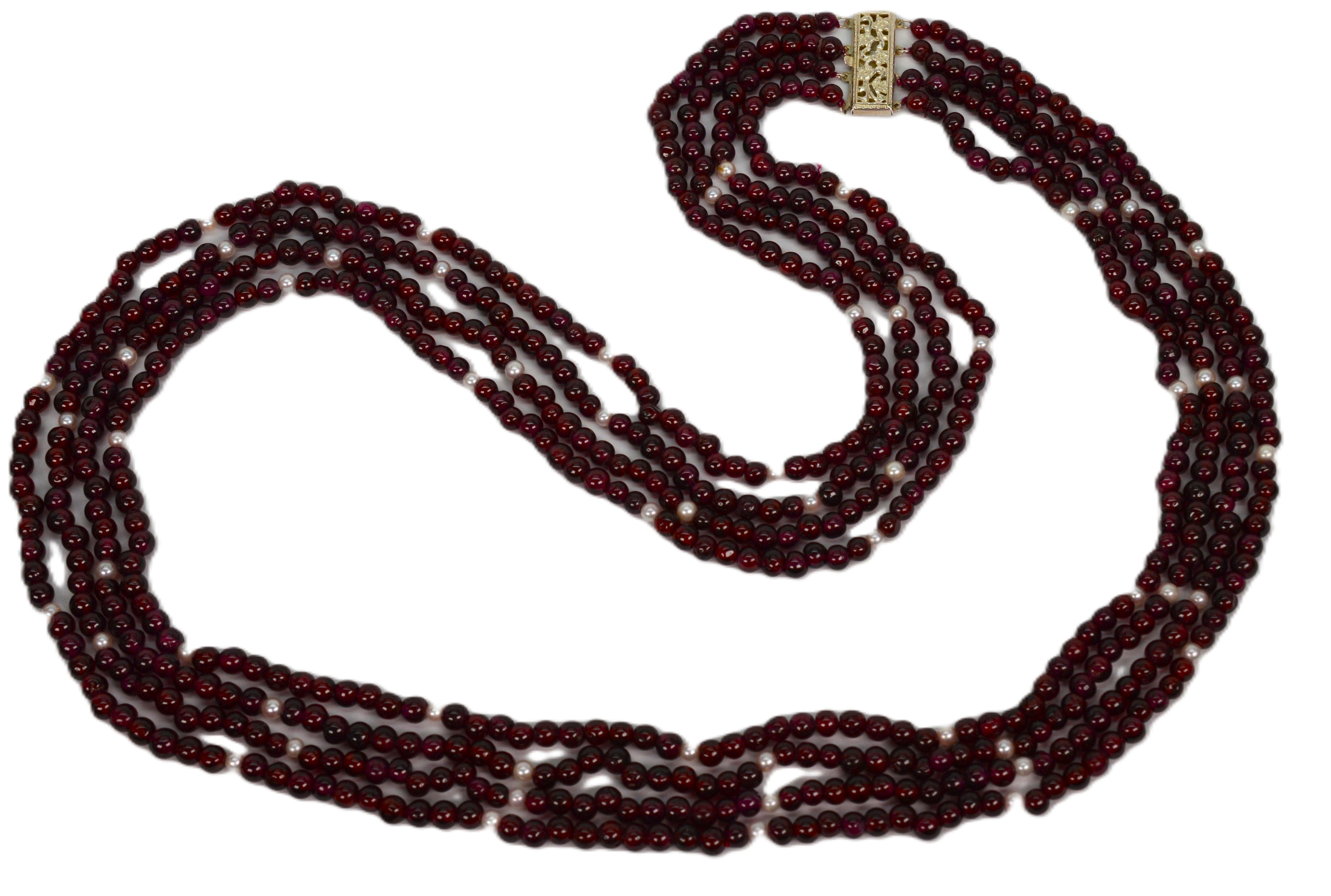 Collier multi-brins en grenat avec accents en perles et fermoir en filigrane en argent en vente 4