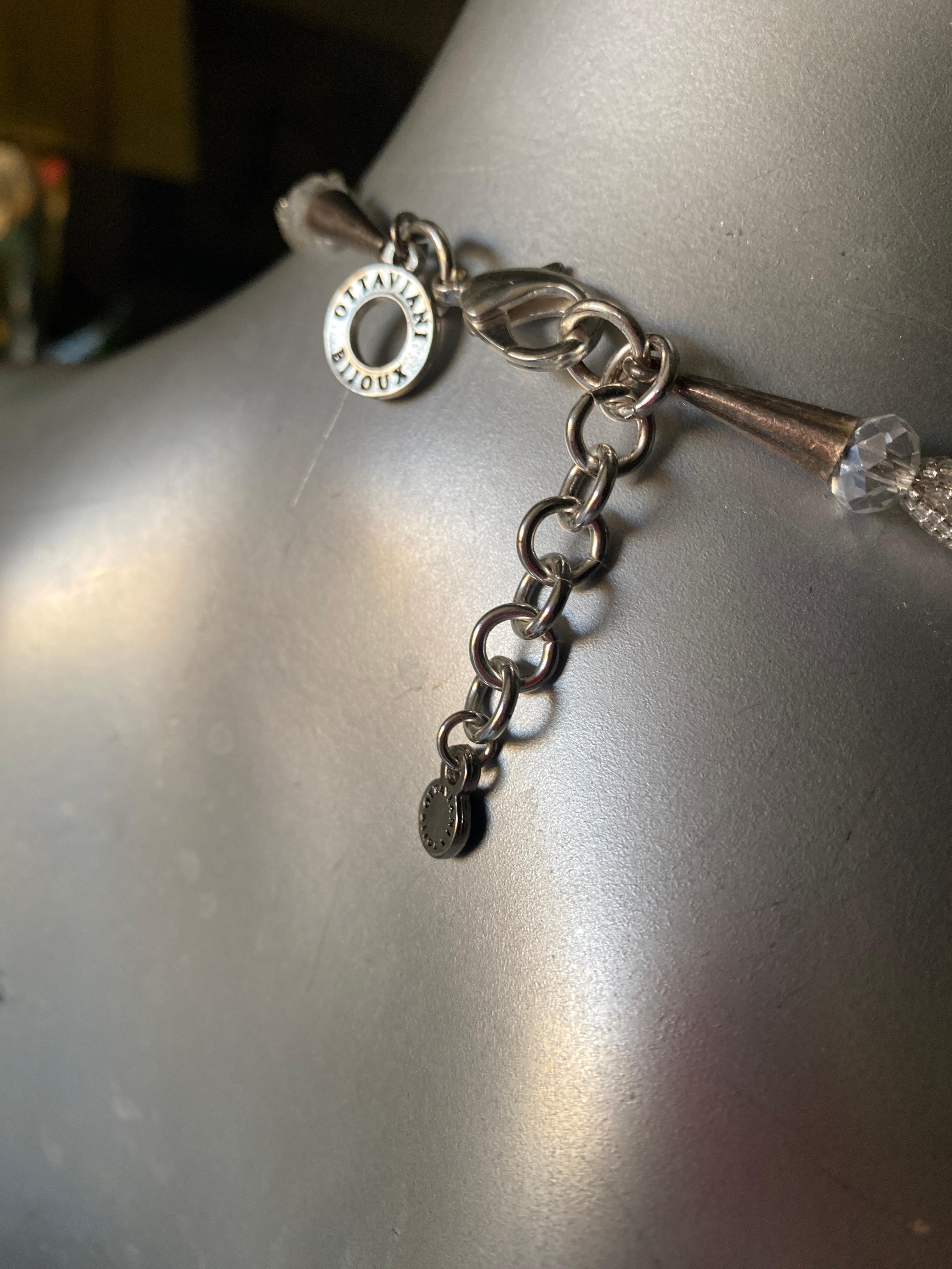 Mehrstrangige italienische Perlen-/MOP-Halskette mit Chic-Blumen-Akzent  im Angebot 6