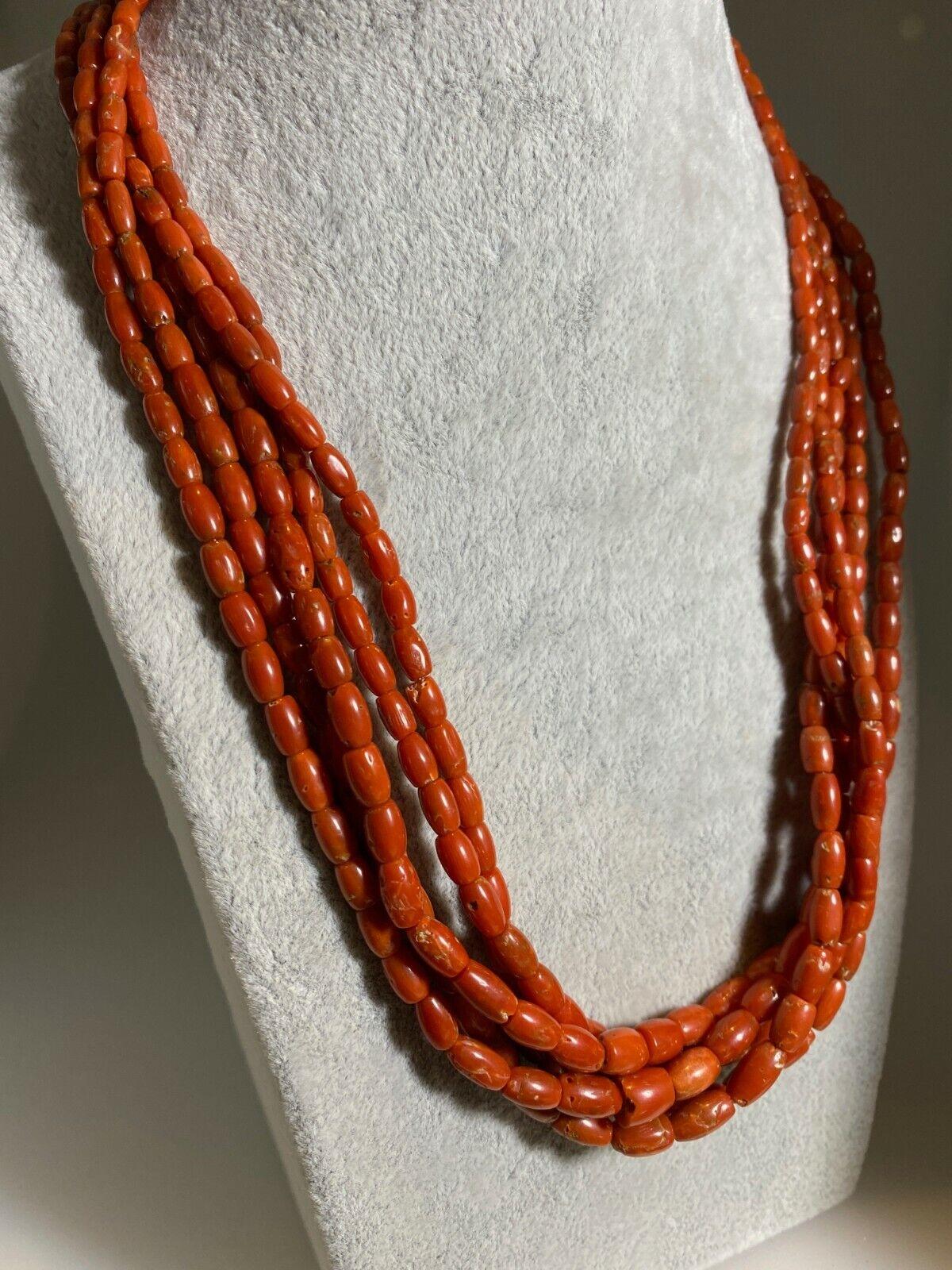Multi Strand Mediterranean Natural Italian Red Coral Vintage Necklace, c1960's For Sale 1