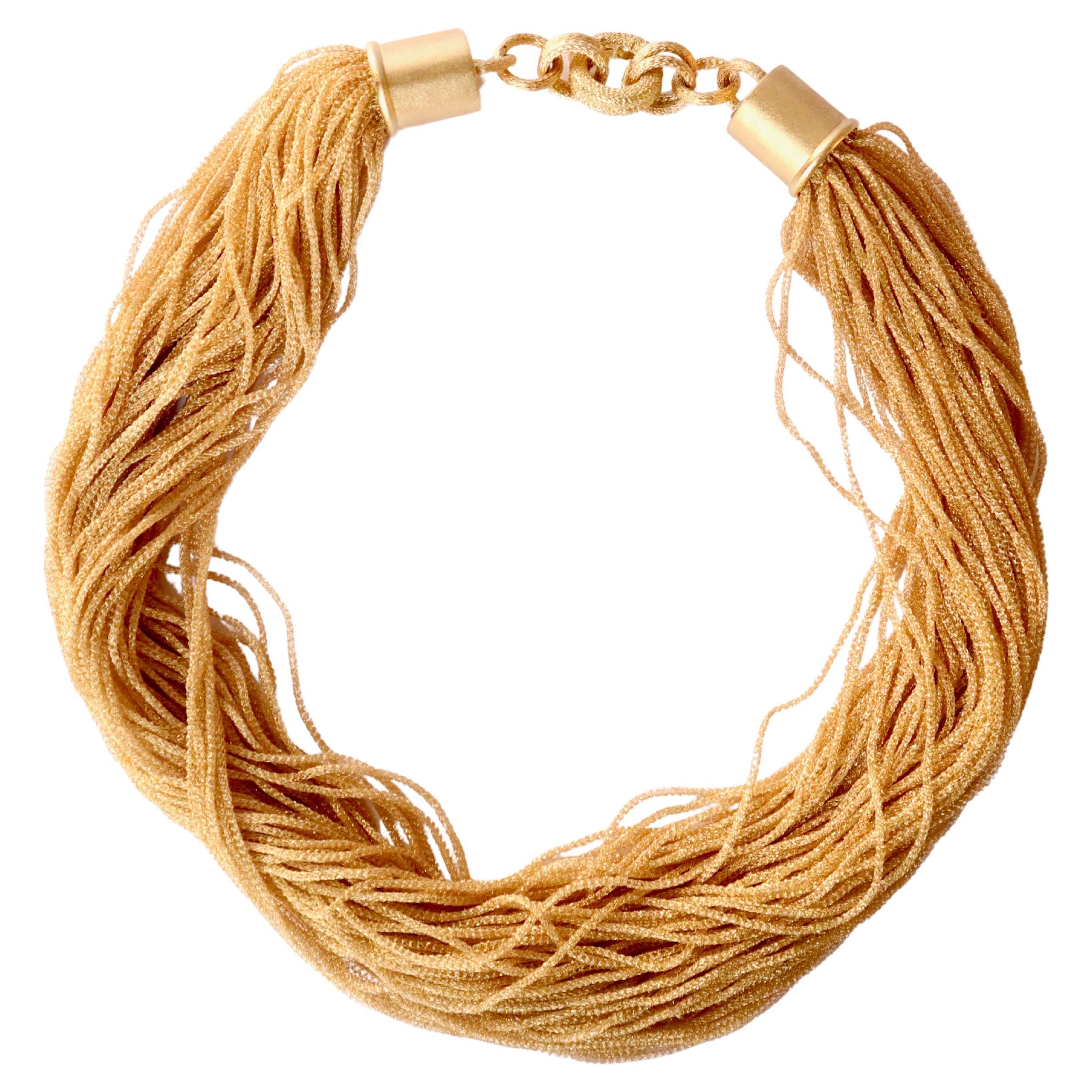 Donna Collana multifilo in oro 18 carati Choker in oro giallo in vendita
