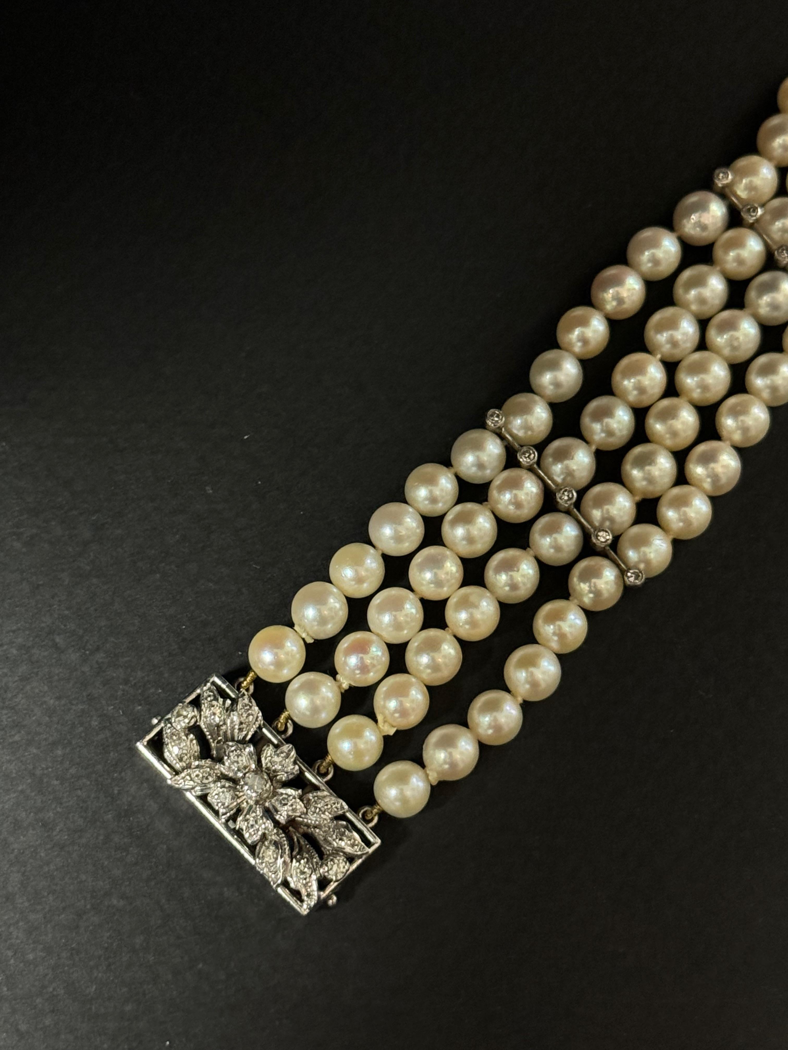 Bracciale con perle e diamanti a più fili con chiusura a diamante In condizioni buone in vendita a London, GB